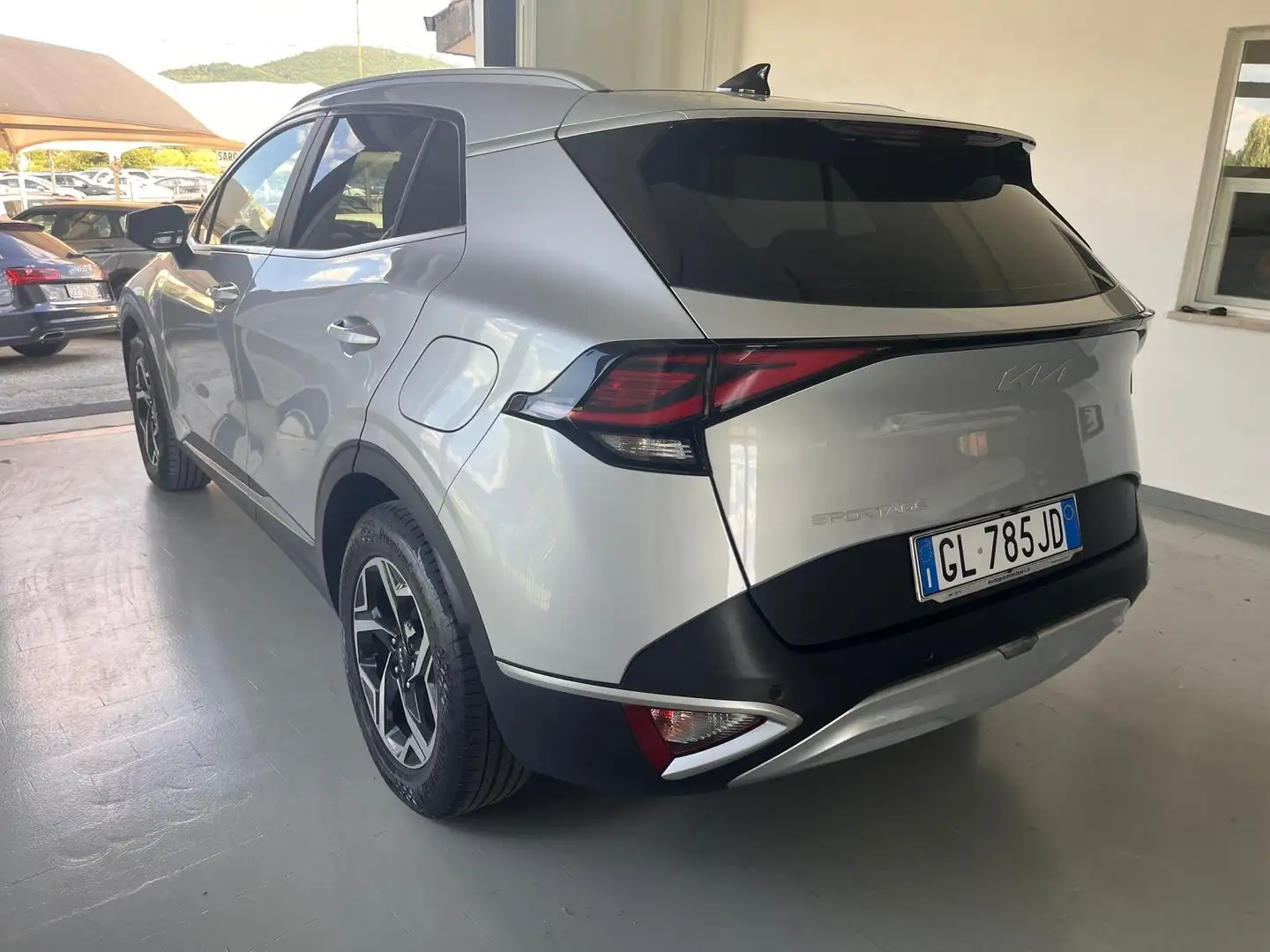 Kia Sportage Sportage V 2022 1.6 crdi mhev Style imt Grigio - 1