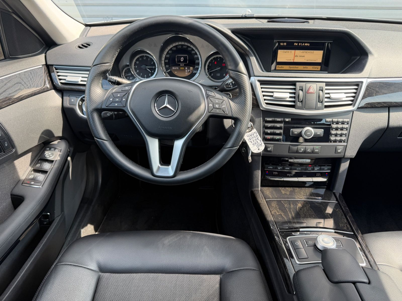 Mercedes-Benz E 200 E T-Modell Top Zustand* — photo 7