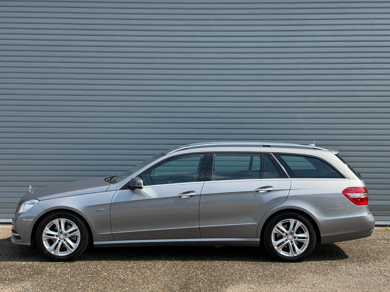 Mercedes-Benz E 200 E T-Modell Top Zustand* — photo 5