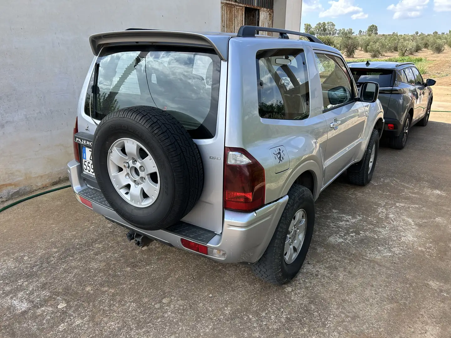 Mitsubishi Pajero 3p 3.2 tdi 16v di-d Invite - 2