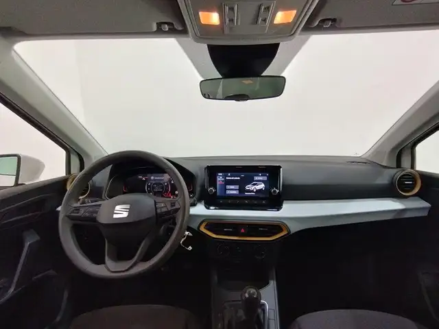 Seat Arona view 4
