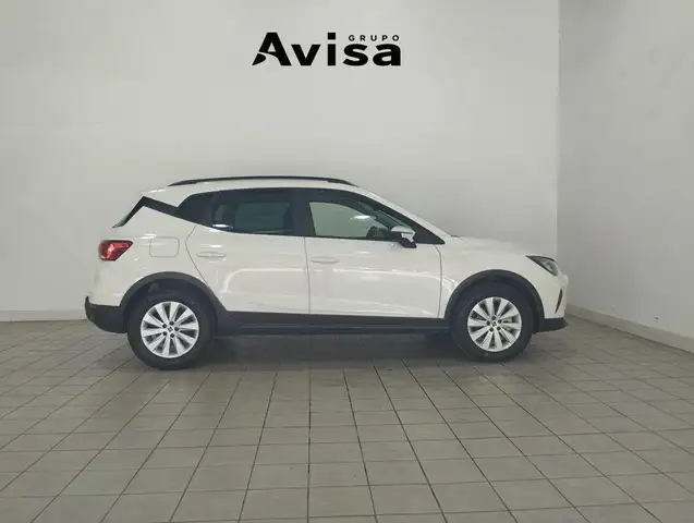 Seat Arona view 3