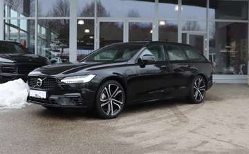T8 R Design Twin-Engine Hybrid AWD Pano/ HK
