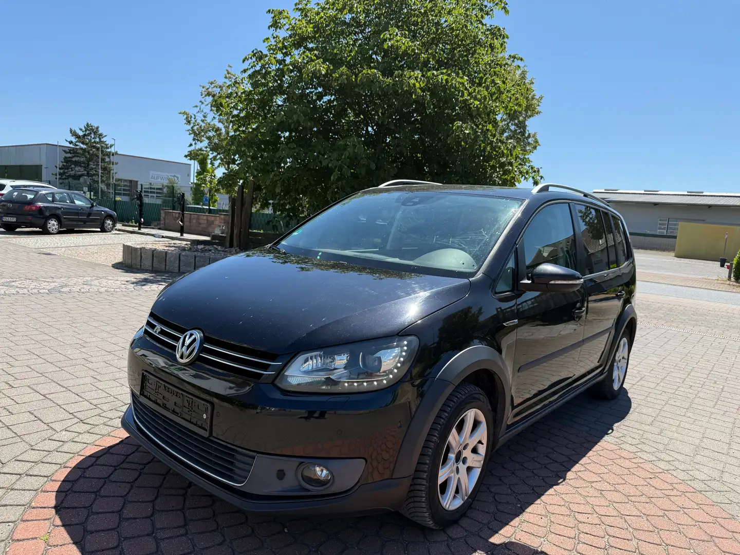 Volkswagen Cross Touran 1.4 TSI EcoFuel AUTOMATIK+KAMERA+XENON+SPURH Noir - 1