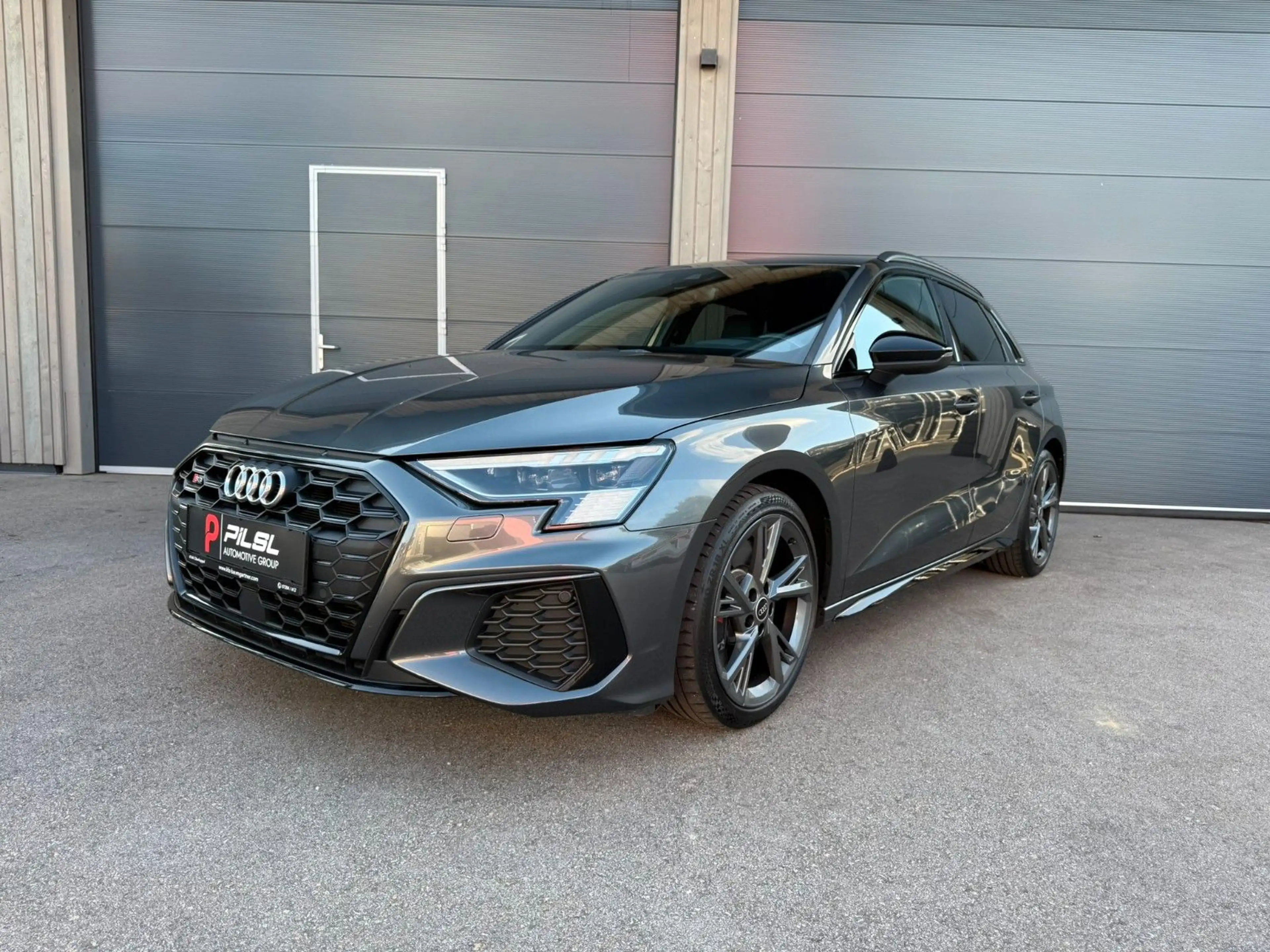 Audi S3 Sportback 2.0 TFSI quattro *Matrix *Virtual — photo 2