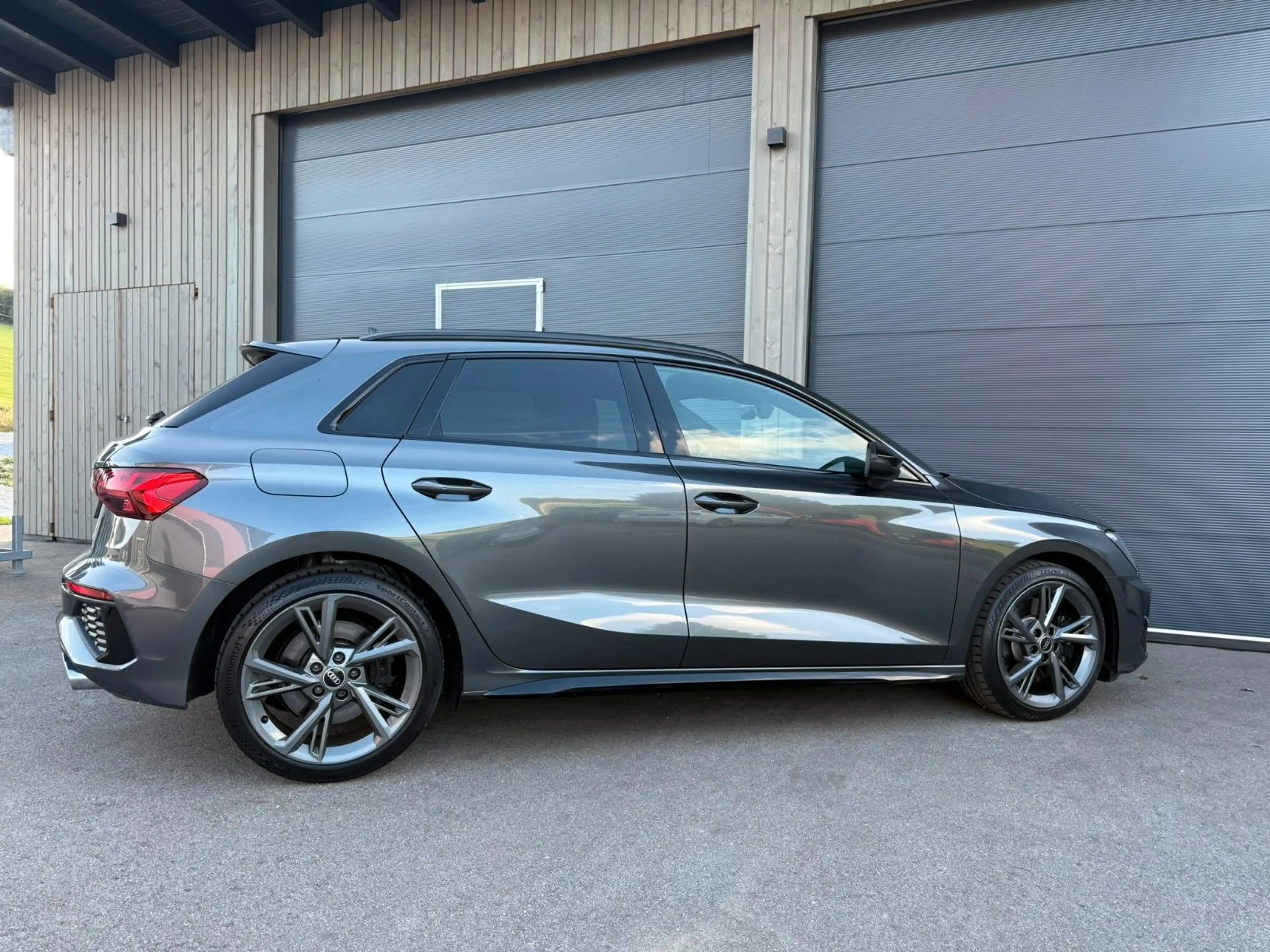 Audi S3 Sportback 2.0 TFSI quattro *Matrix *Virtual — photo 9