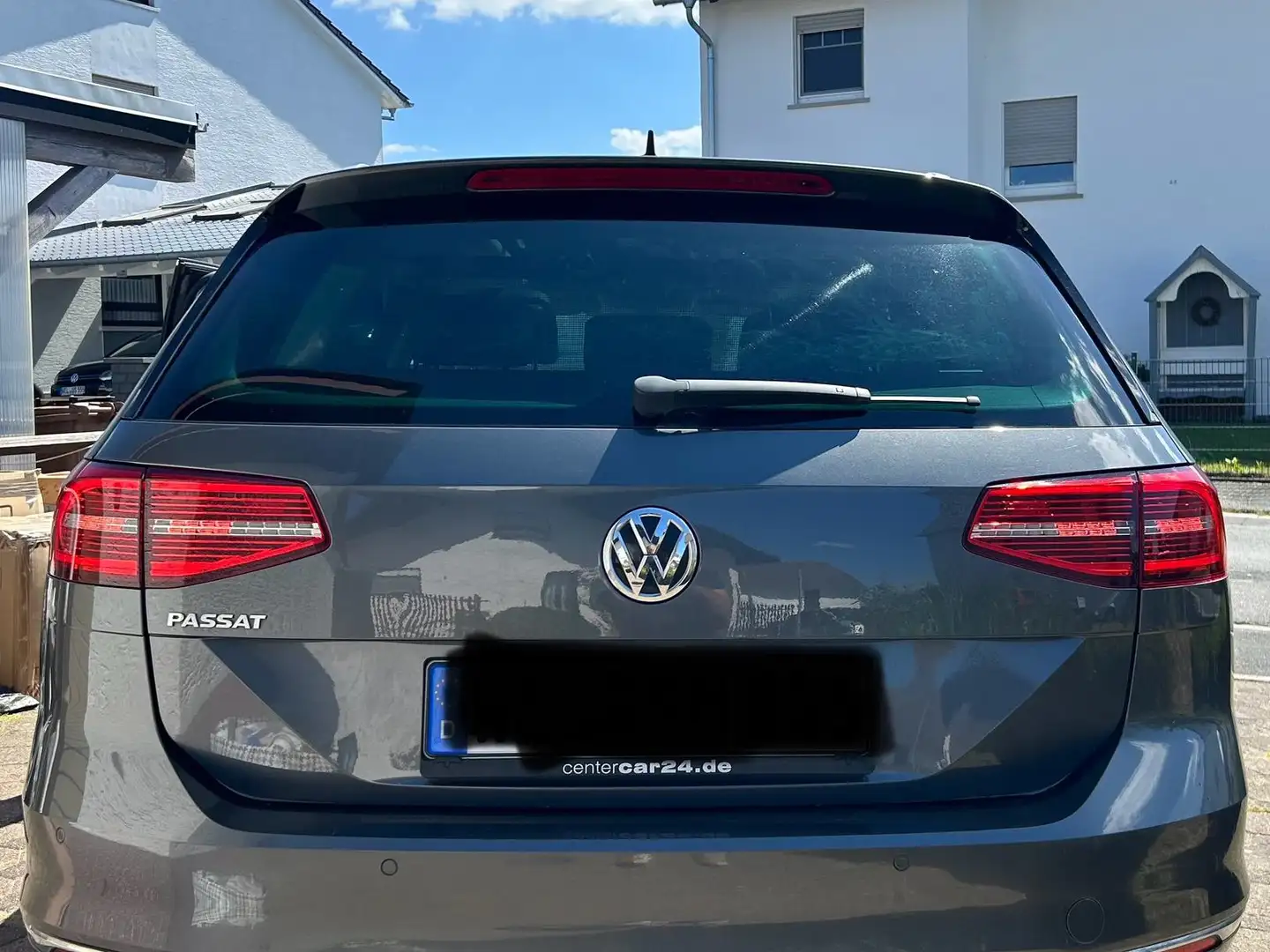 Volkswagen Passat Variant Passat Variant 2.0 TDI SCR DSGBMT) Highline Grau - 1