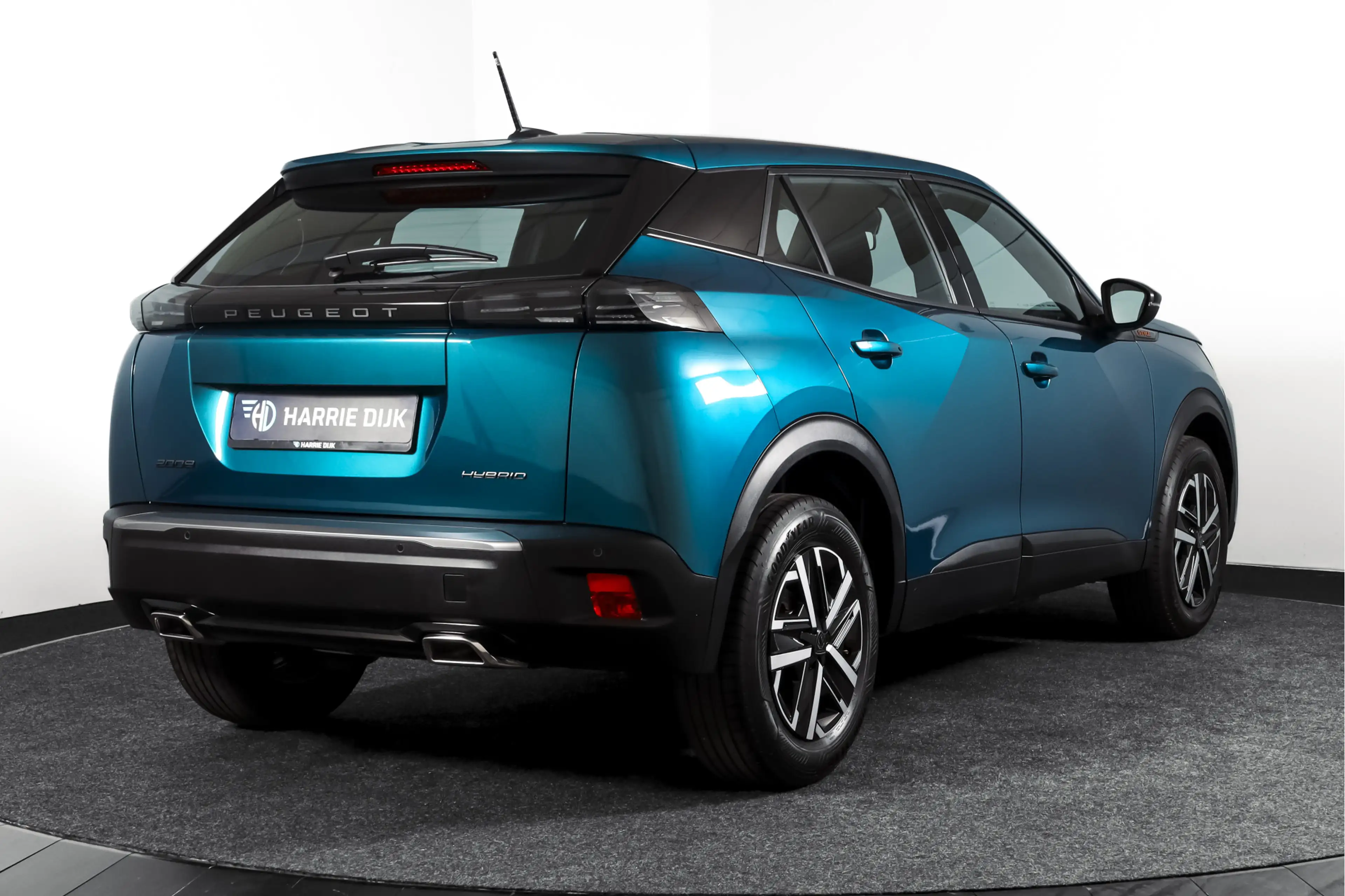 Peugeot 2008 1.2 Hybrid 136 Style | Cruise | PDC | App. Connect — photo 2