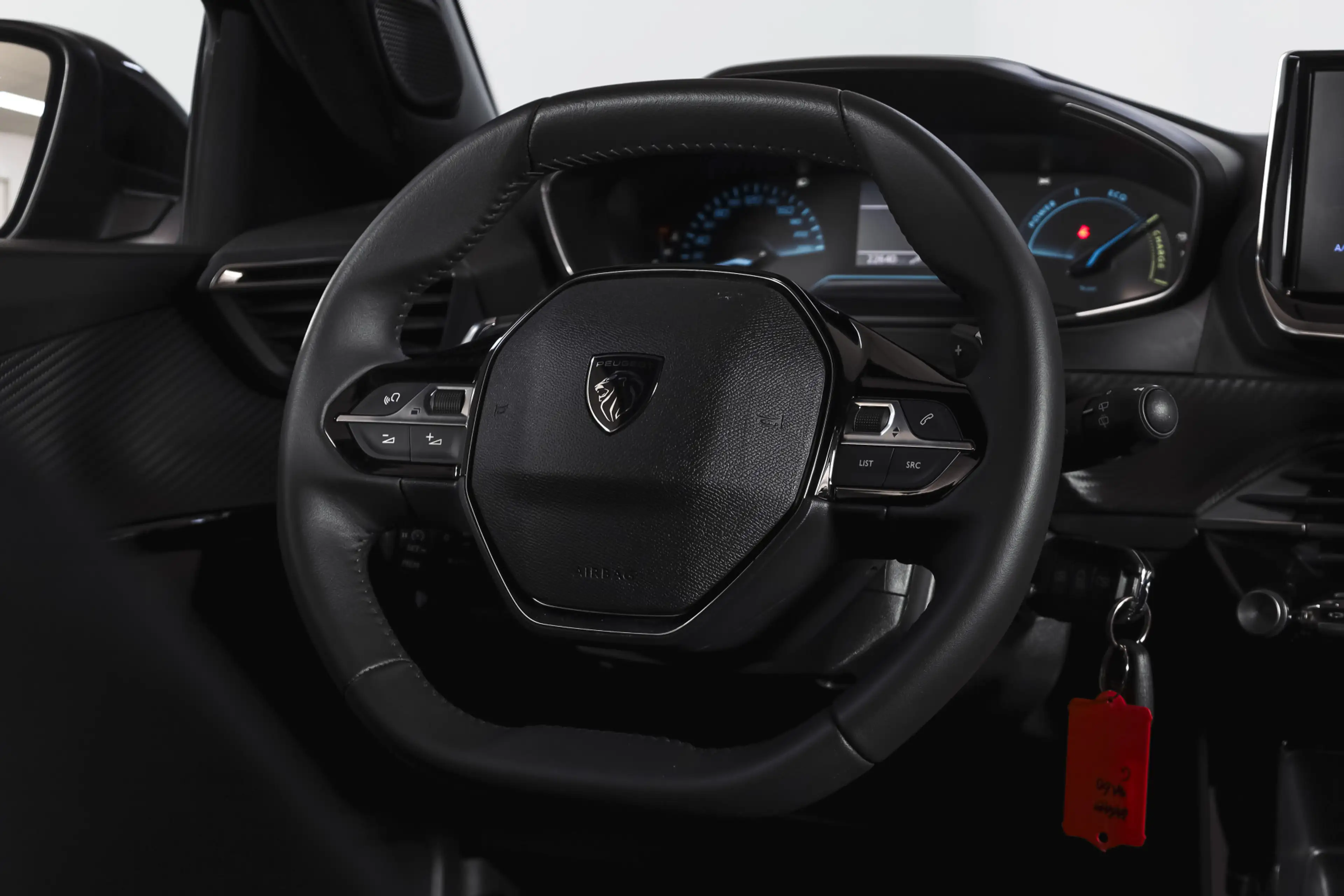 Peugeot 2008 1.2 Hybrid 136 Style | Cruise | PDC | App. Connect — photo 8