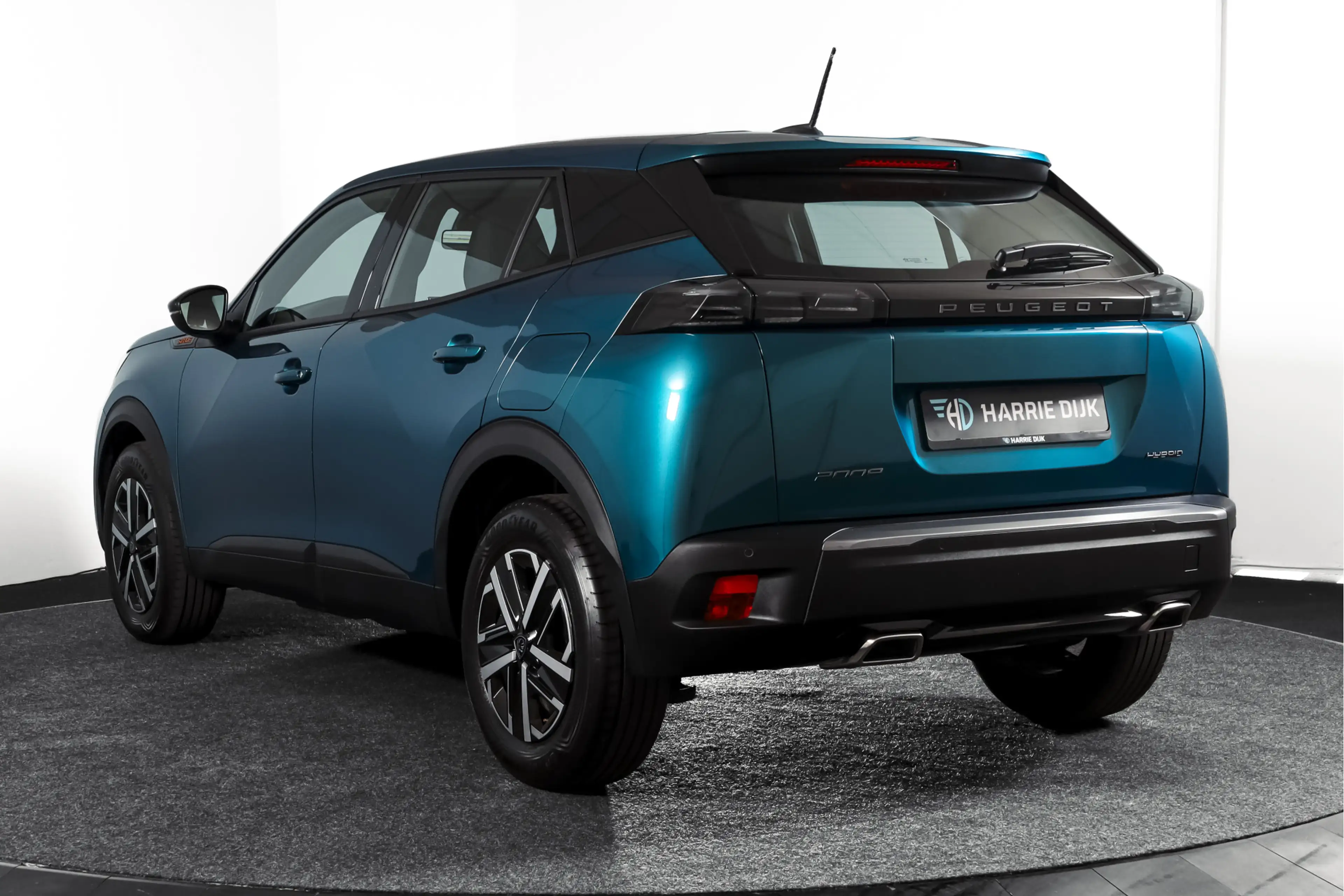 Peugeot 2008 1.2 Hybrid 136 Style | Cruise | PDC | App. Connect — photo 21
