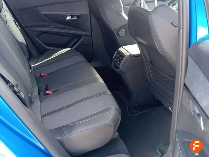 Peugeot 3008 1.2 S&S Pure Tech Active 2021, foto 18