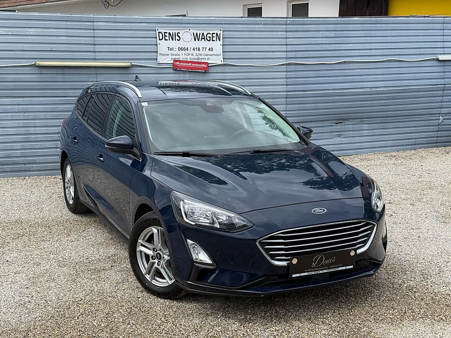 Ford Focus Traveller 1,0 EcoBoost Cool & Connect Blau - 1