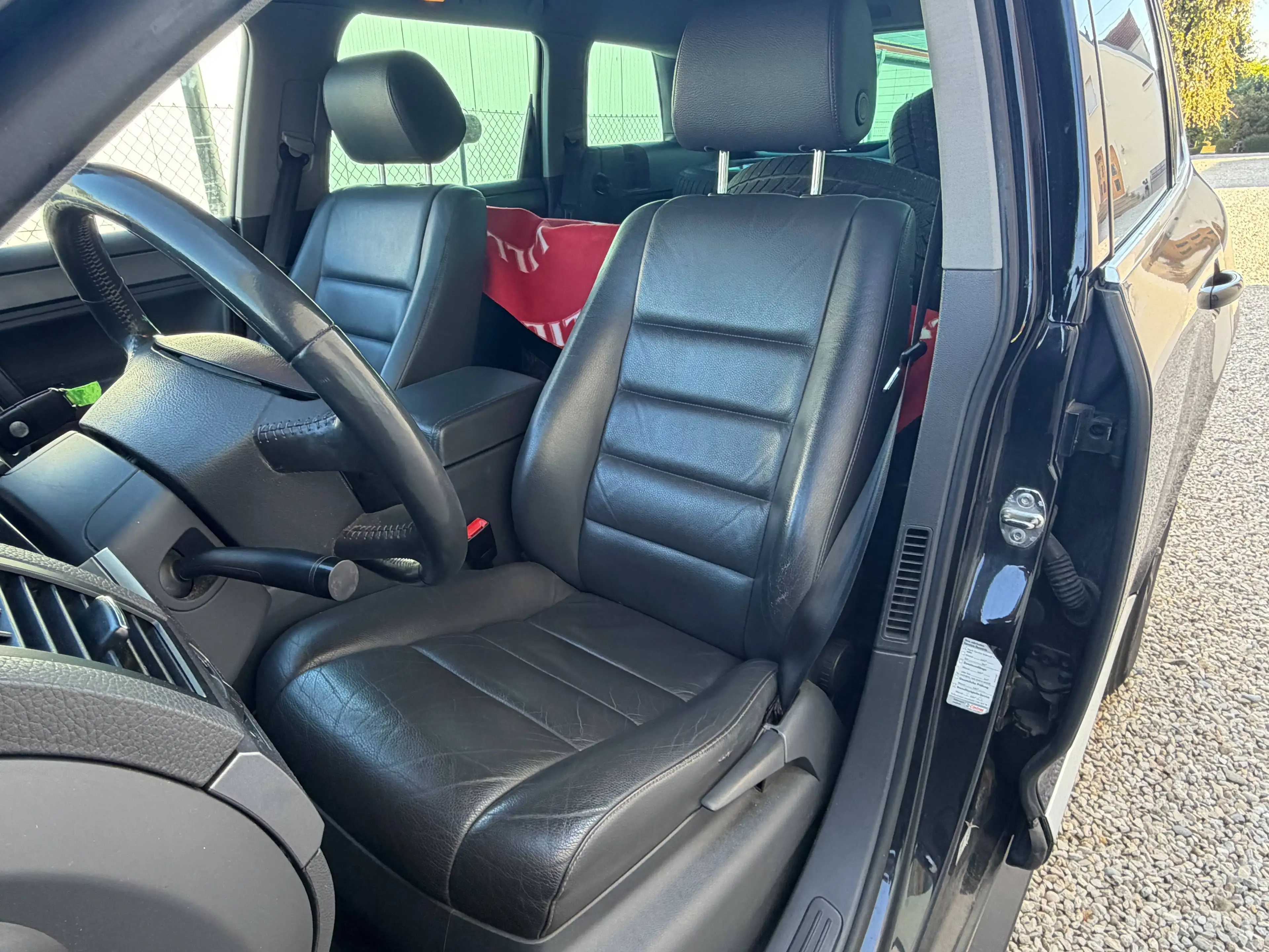 Volkswagen Touareg 3.0TDi 4x4 V6 TDI Automatik * AHK 3,5T* Standheizung — photo 10
