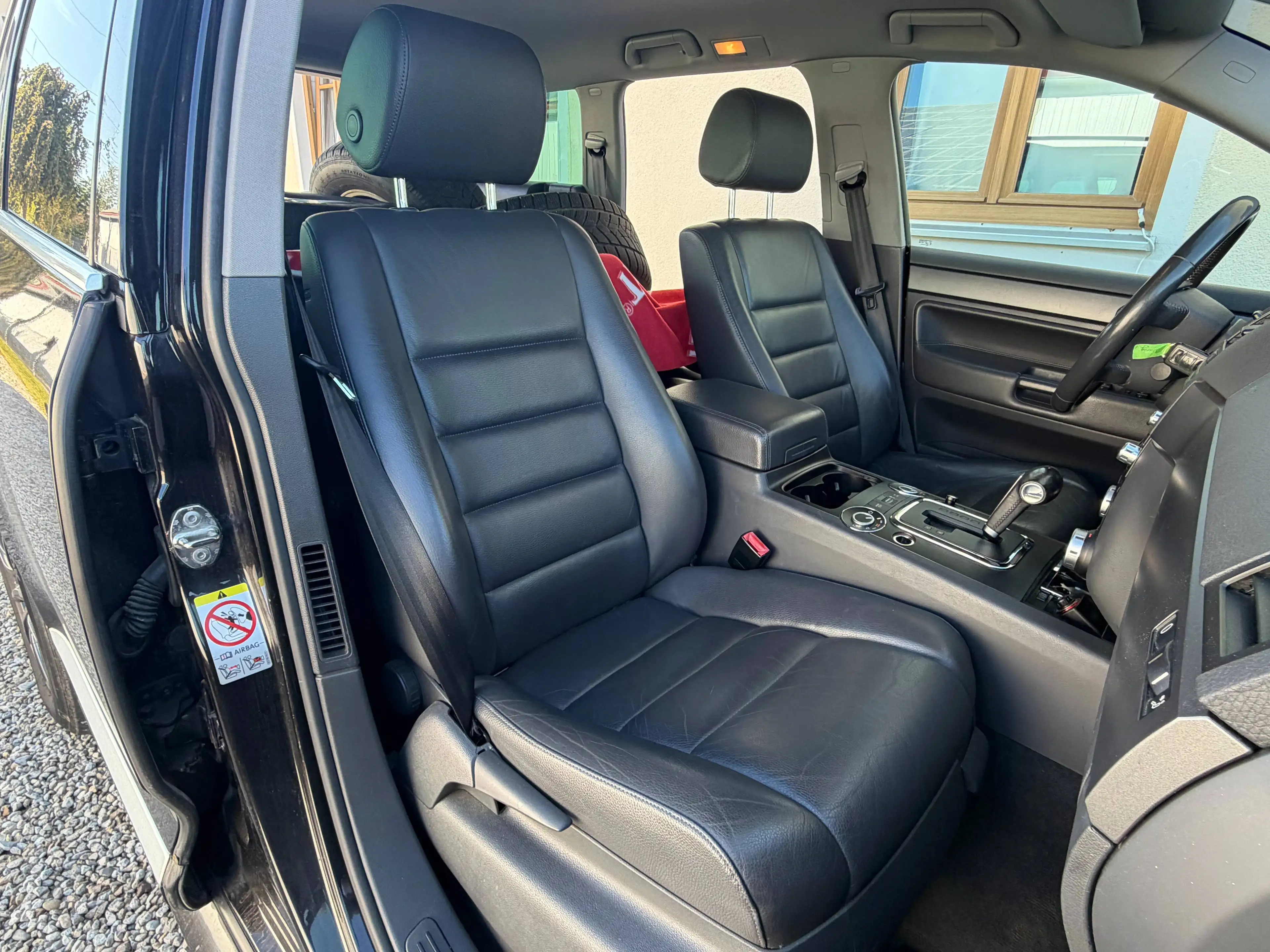 Volkswagen Touareg 3.0TDi 4x4 V6 TDI Automatik * AHK 3,5T* Standheizung — photo 15