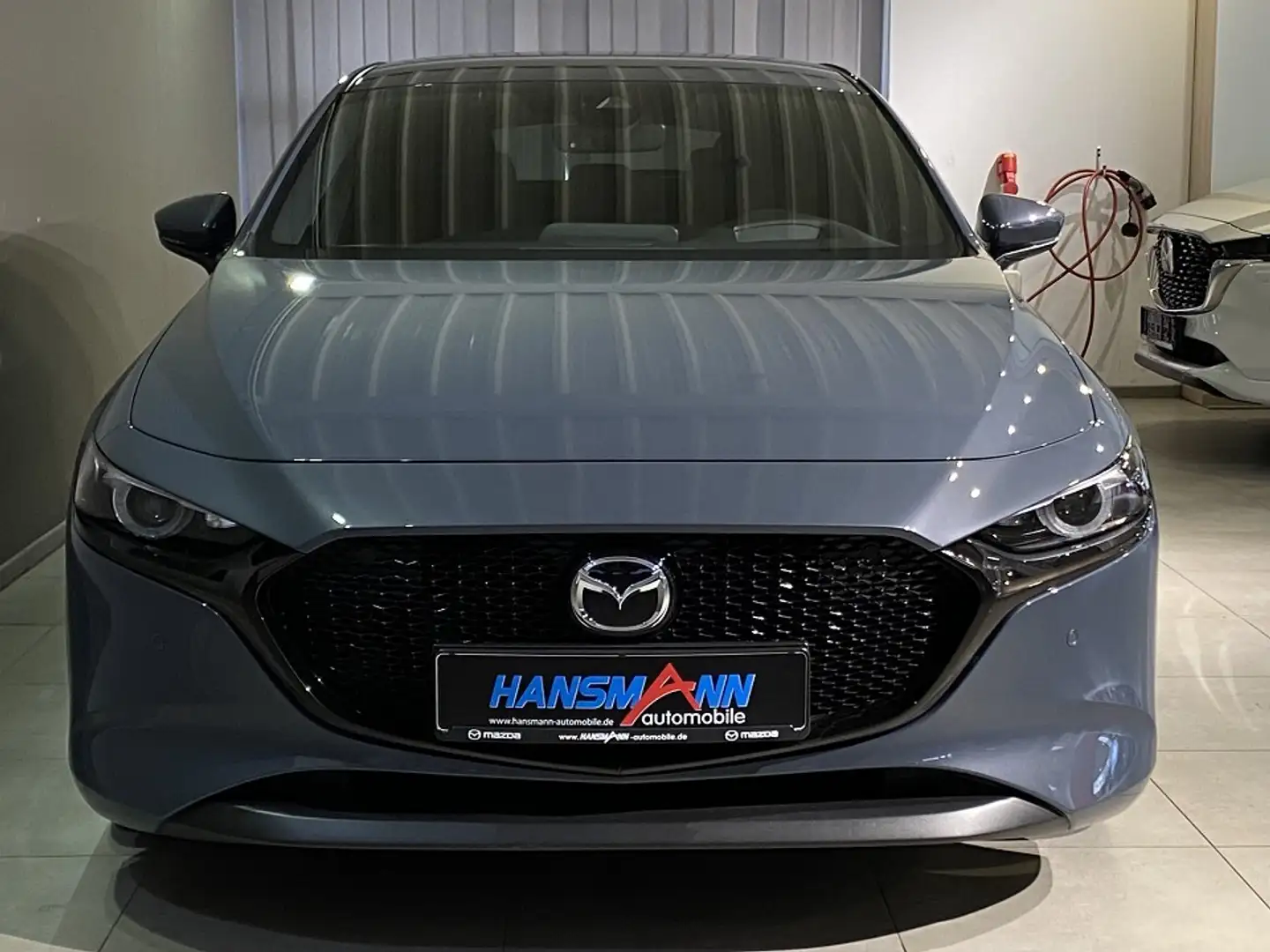 Mazda 3 Selection G-122/Design-P./Navi/Head-Up/Keyless Grey - 2