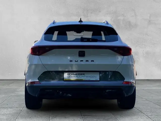 Cupra Formentor view 4