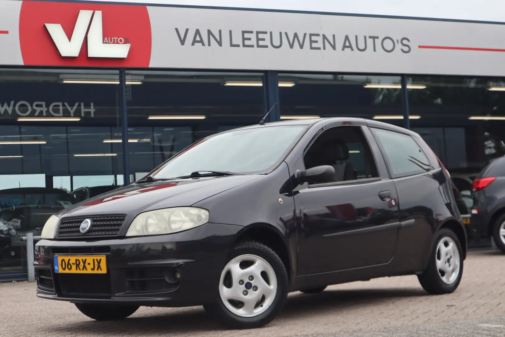 Fiat Punto 1.2 Navigator | Inruilkoopje | Zo Mee Zwart - 1