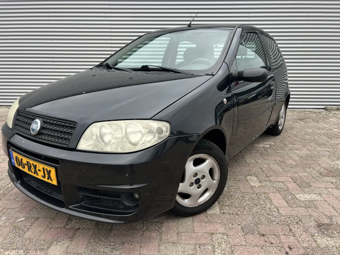 Fiat Punto 1.2 Navigator | Nieuw Binnen | Inruilkoopje | Zo M Zwart - 2