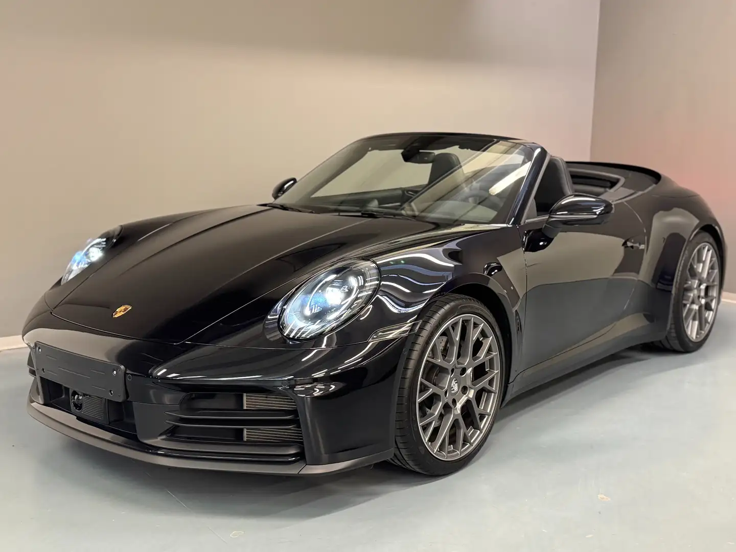 Porsche 992 992.2 CARRERA CABRIO MY 2025 Zwart - 1