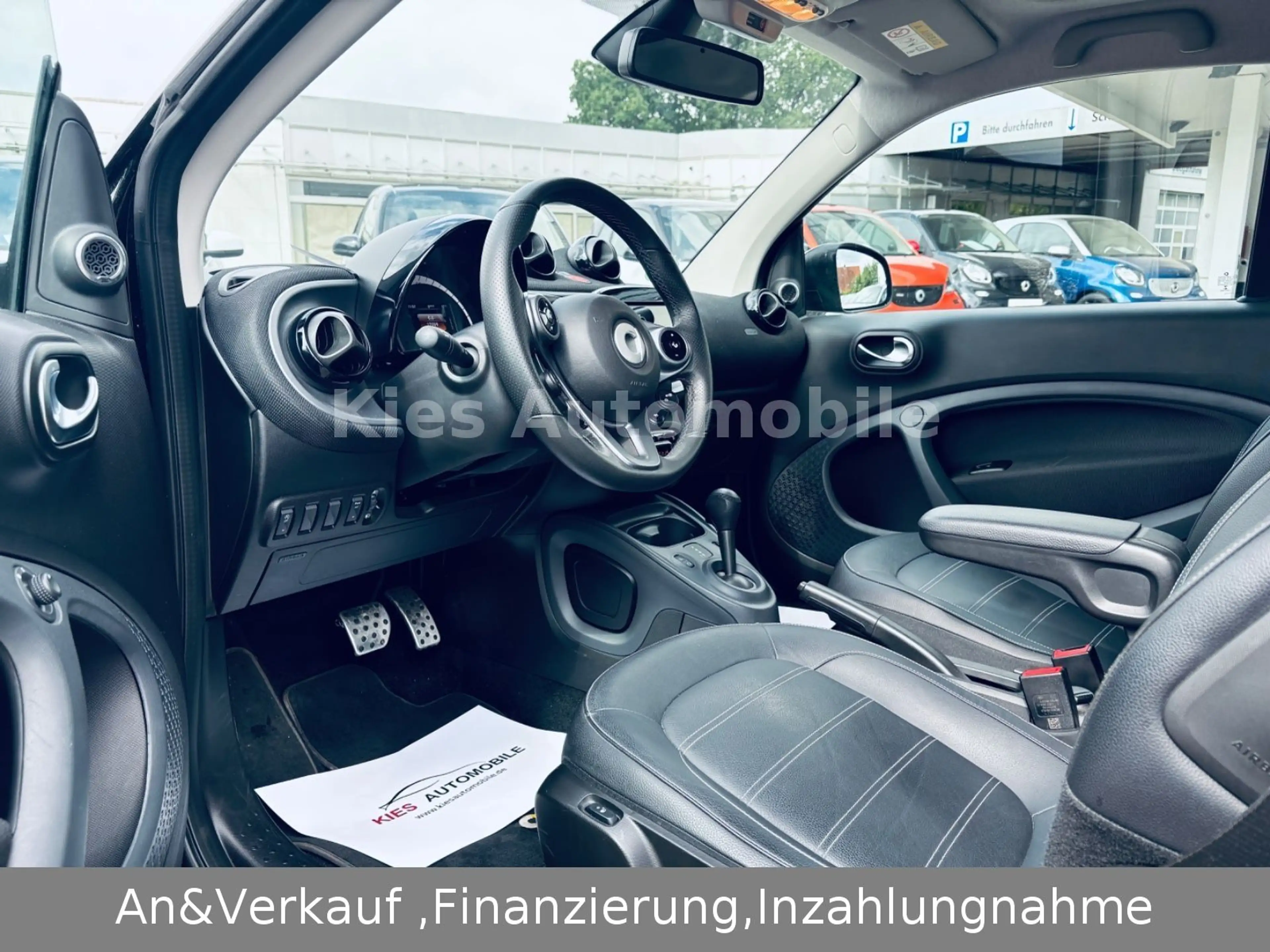 smart forTwo Prime Sport 90Ps AUTOM/JBL/NAVI/KAM/LEDER — photo 11
