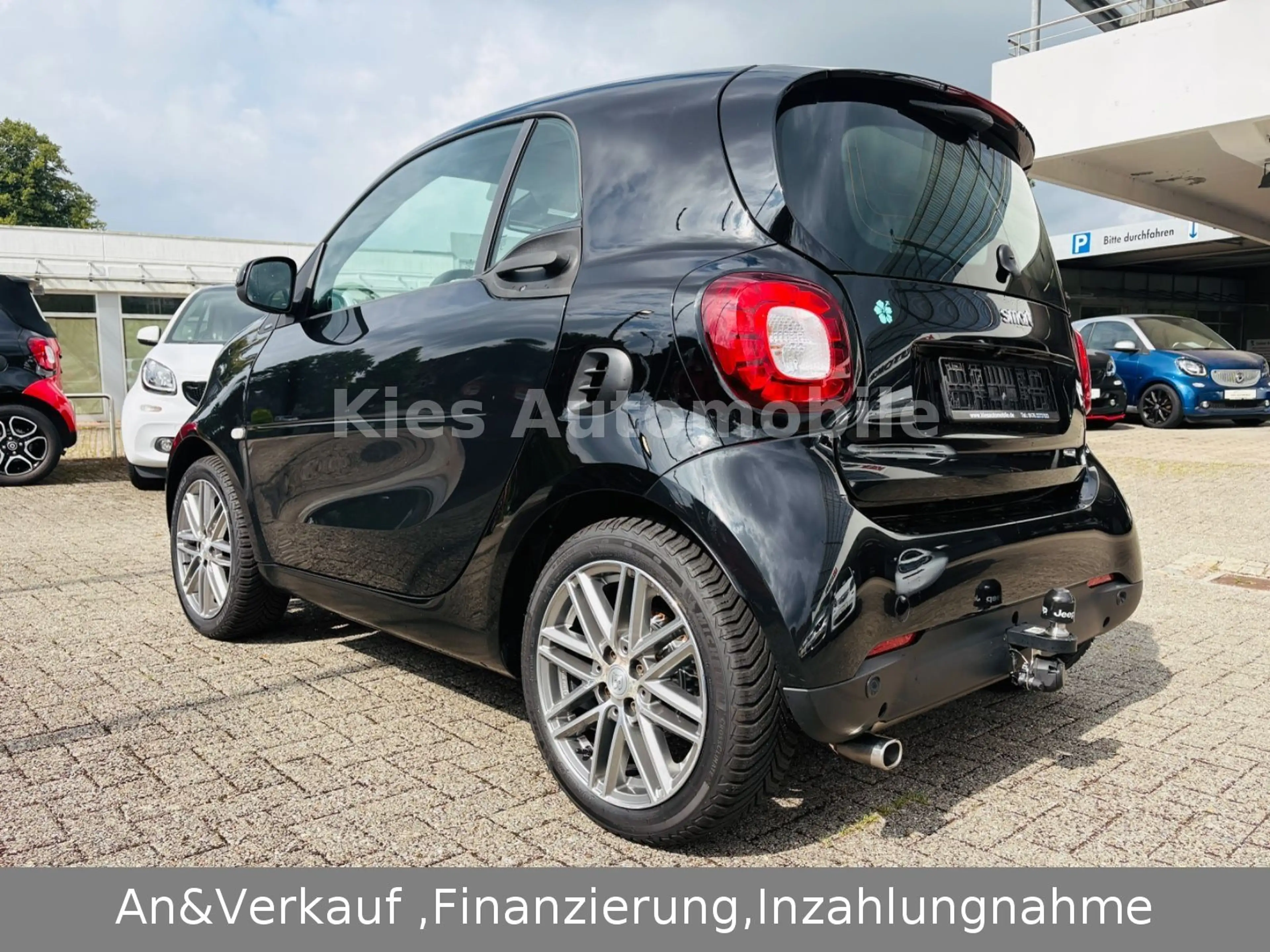 smart forTwo Prime Sport 90Ps AUTOM/JBL/NAVI/KAM/LEDER — photo 3