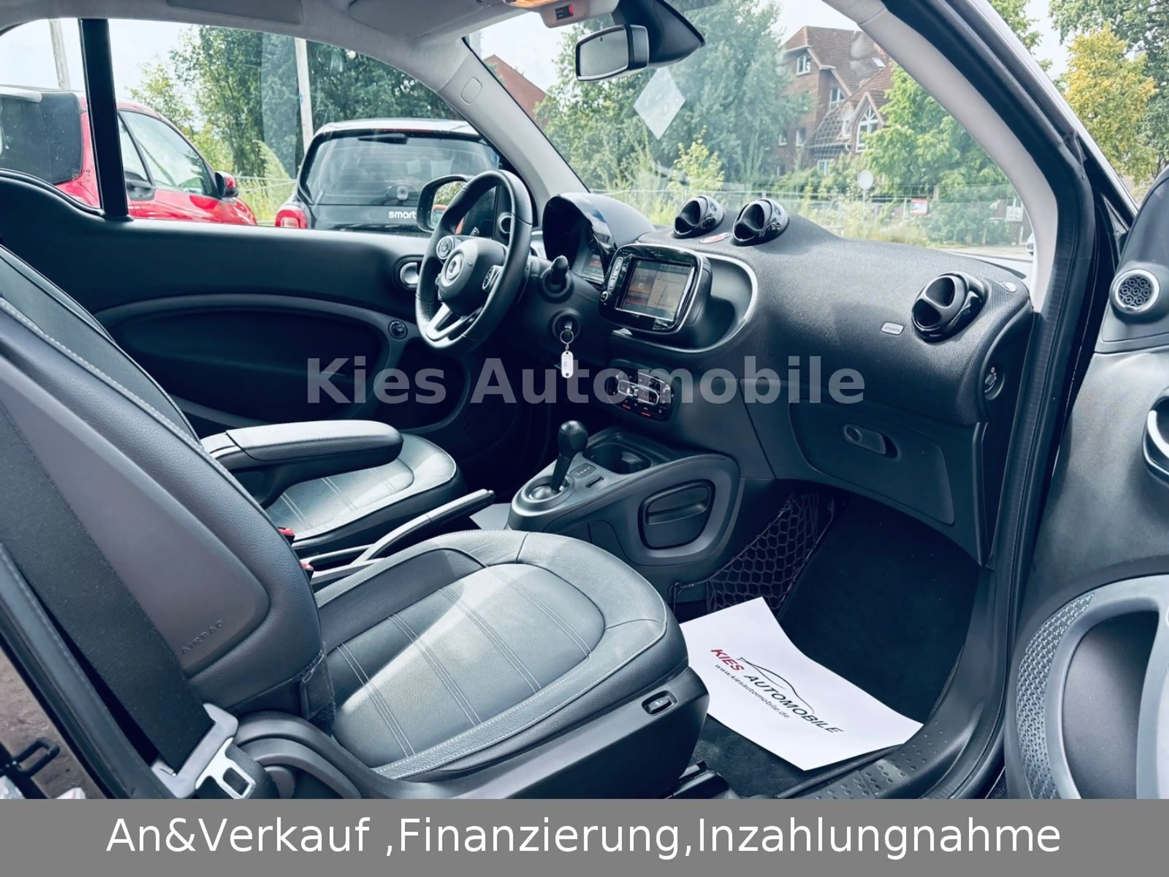 smart forTwo Prime Sport 90Ps AUTOM/JBL/NAVI/KAM/LEDER — photo 14