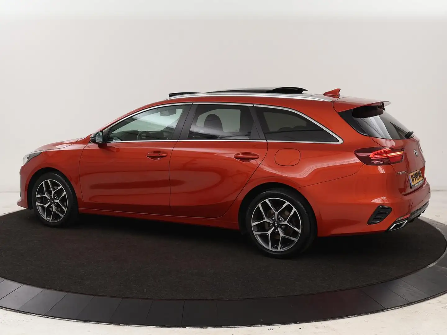 Kia Ceed / cee'd 1.0 T-GDi GT-Line | Panoramadak | Stoel & stuurver Oranje - 2
