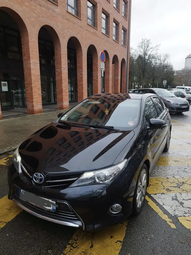 Toyota Auris Hybride 136h Dynamic - 1