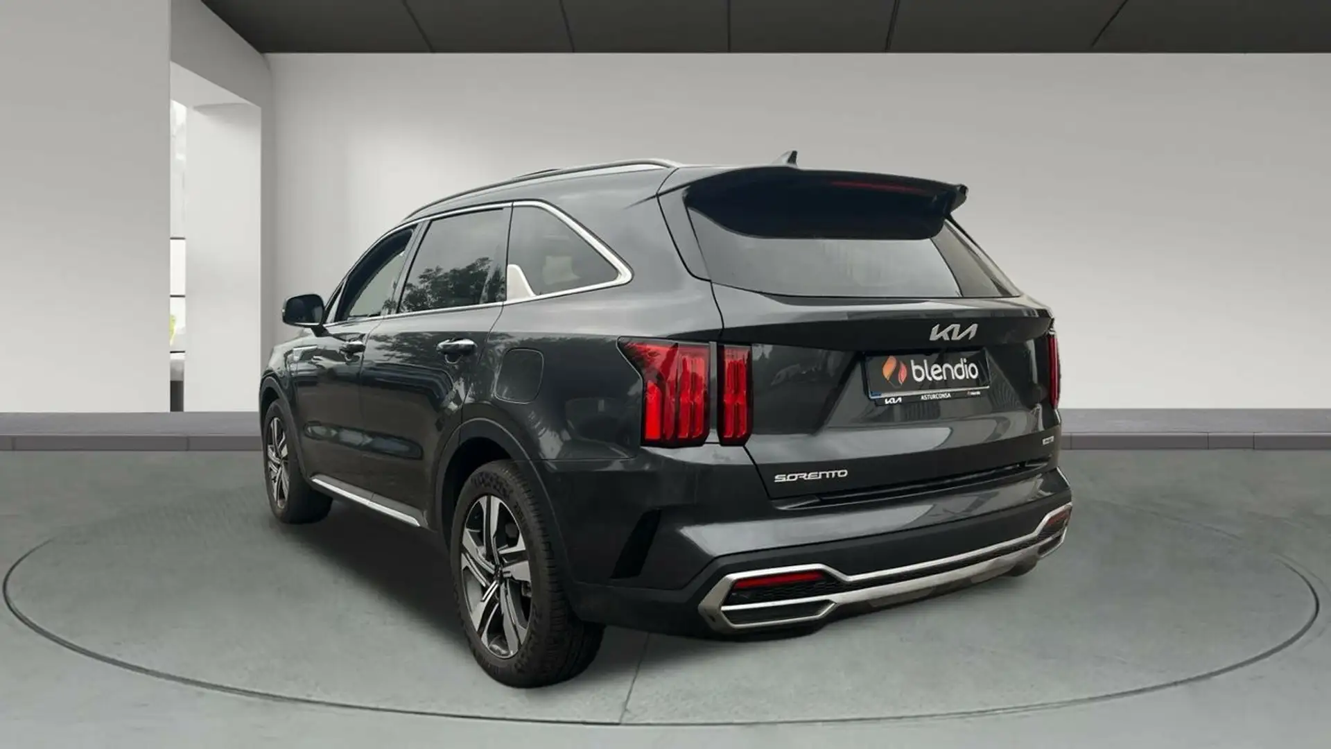 Kia Sorento 1.6 T-GDI PHEV PLUS EDITION AUTO 4WD 265 5P 7 Plaz Gris - 1