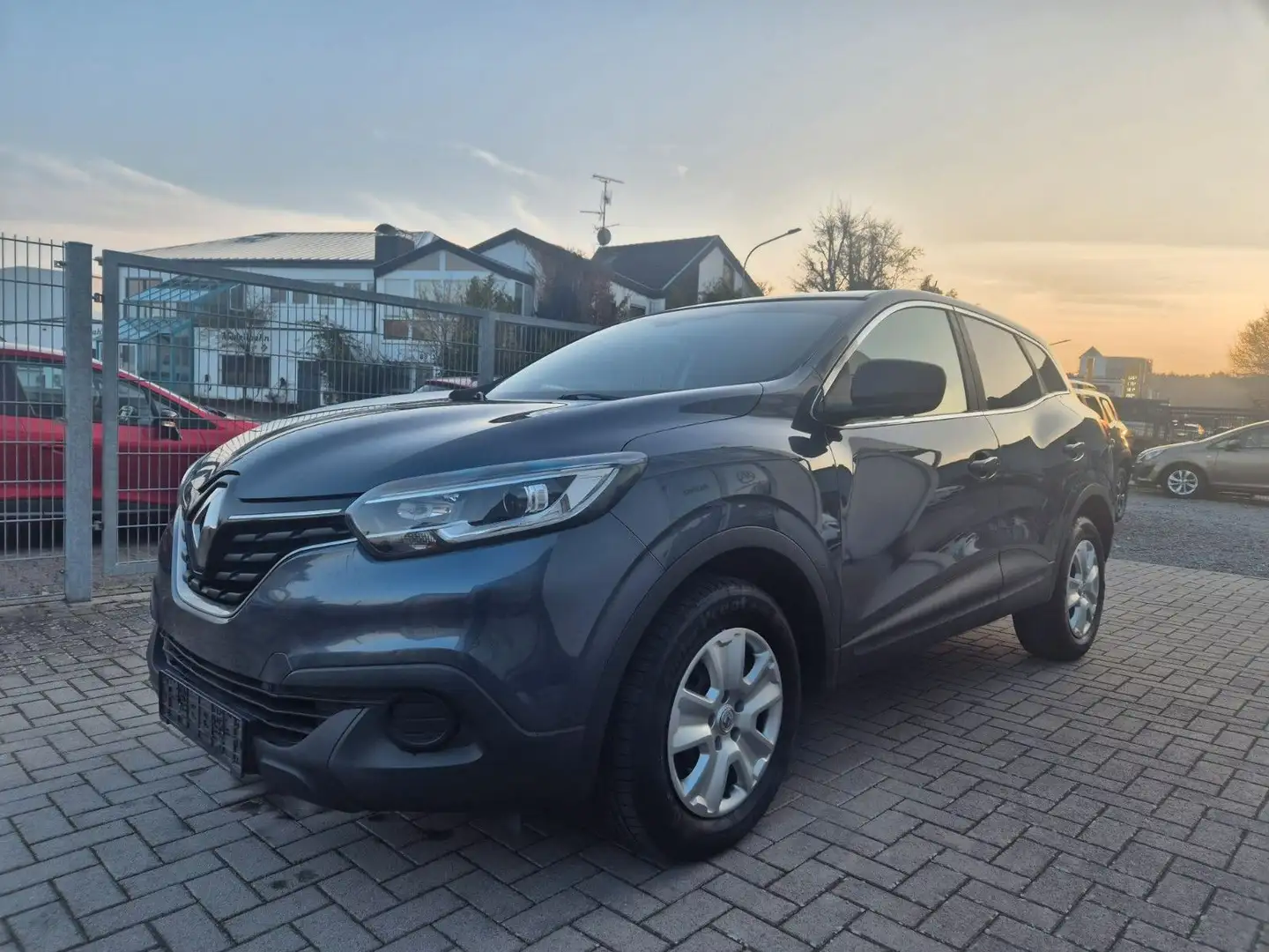 Renault Kadjar Life Blau - 1
