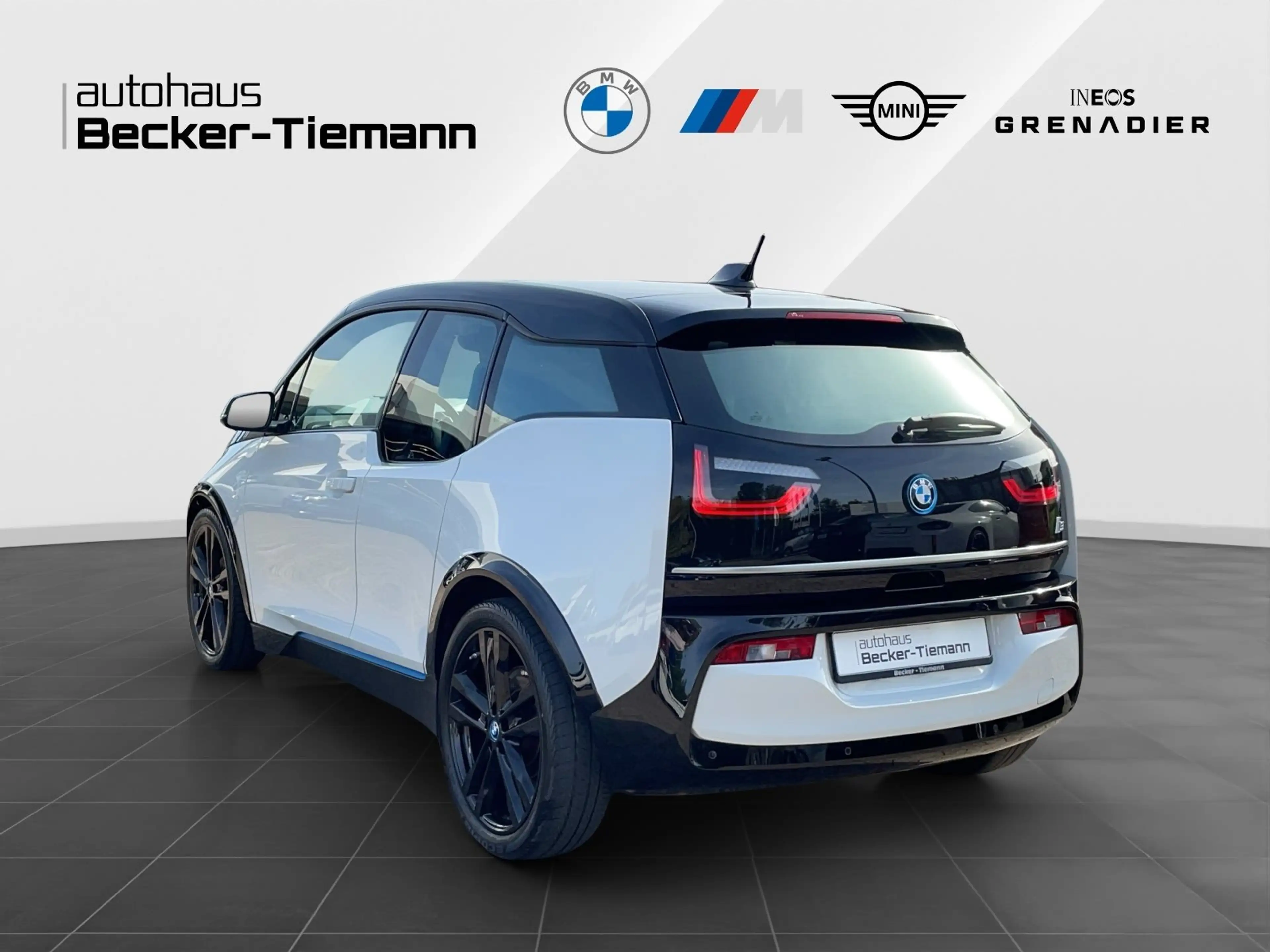 BMW i3 120Ah Sportpaket/ Wärmepumpe/ Akku 95% — photo 5