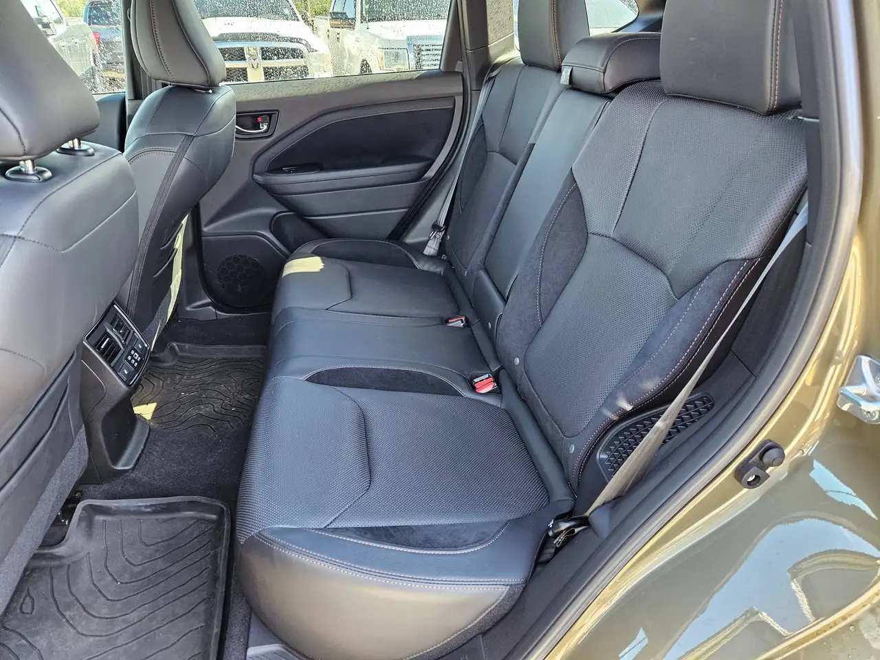 Subaru Forester снимка Subaru Forester