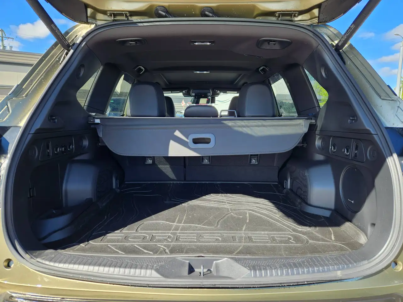 Subaru Forester снимка Subaru Forester