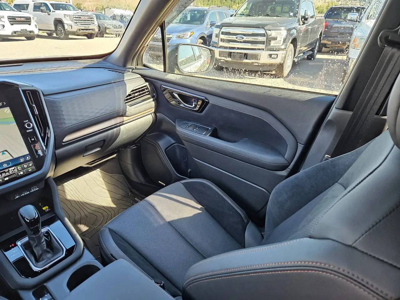 Subaru Forester снимка Subaru Forester