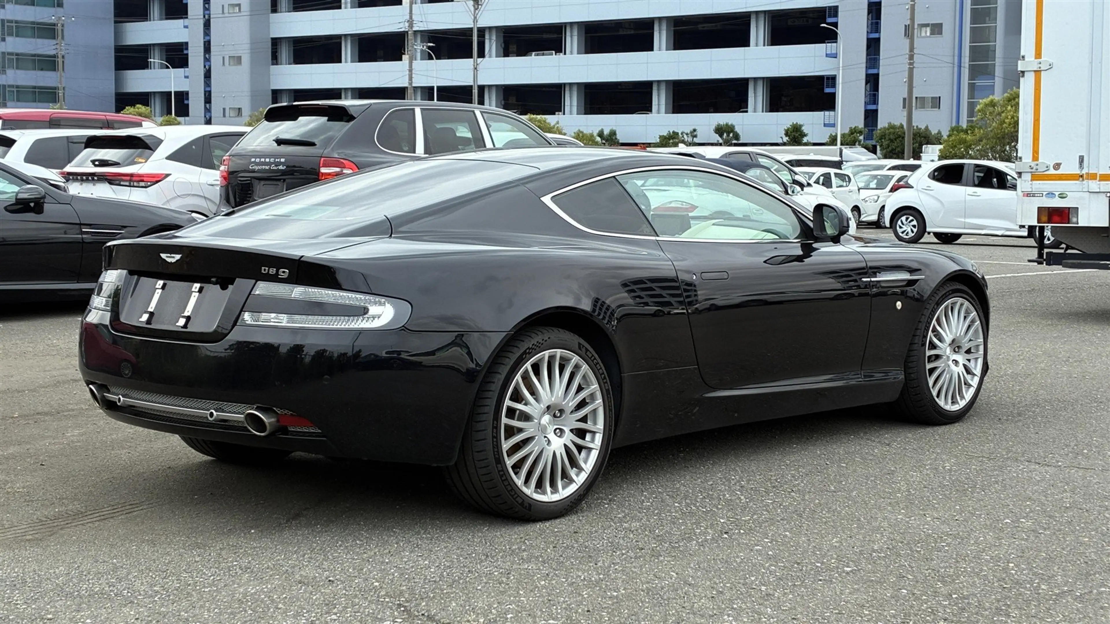 Aston Martin DB9 Coupe 2011 Zeer mooi! (Prijs = incl. BTW) — photo 5