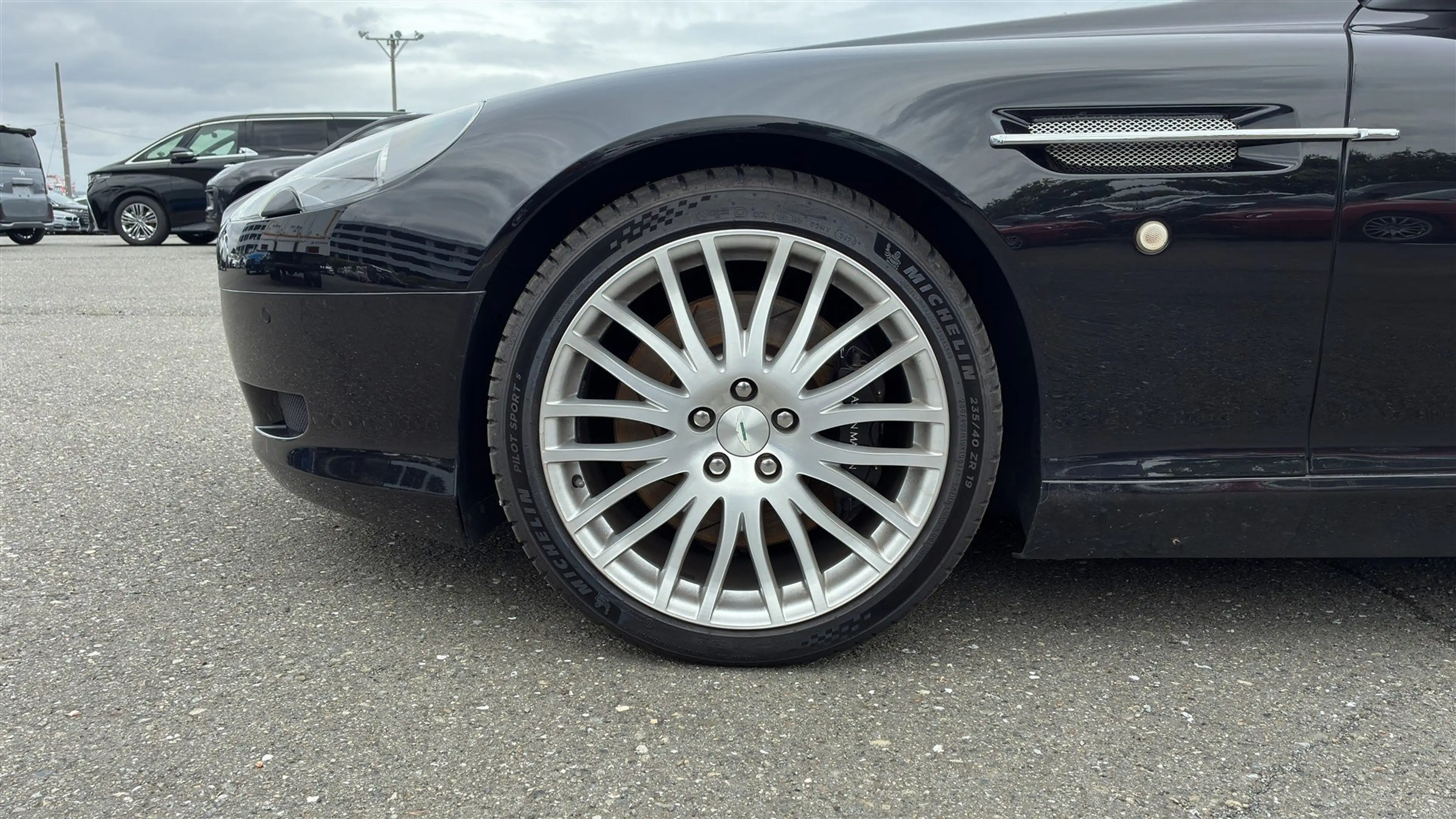 Aston Martin DB9 Coupe 2011 Zeer mooi! (Prijs = incl. BTW) — photo 12