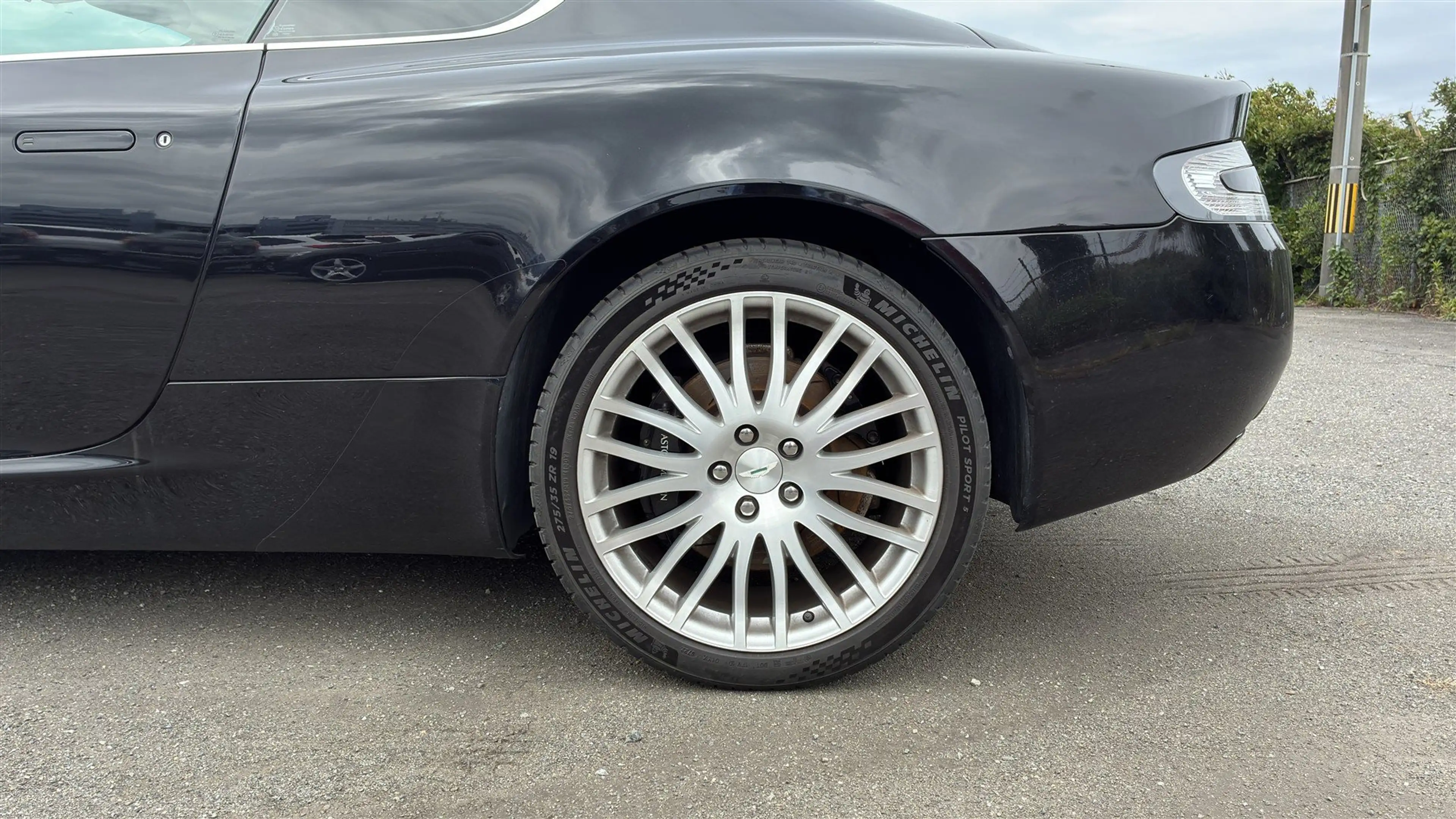 Aston Martin DB9 Coupe 2011 Zeer mooi! (Prijs = incl. BTW) — photo 13