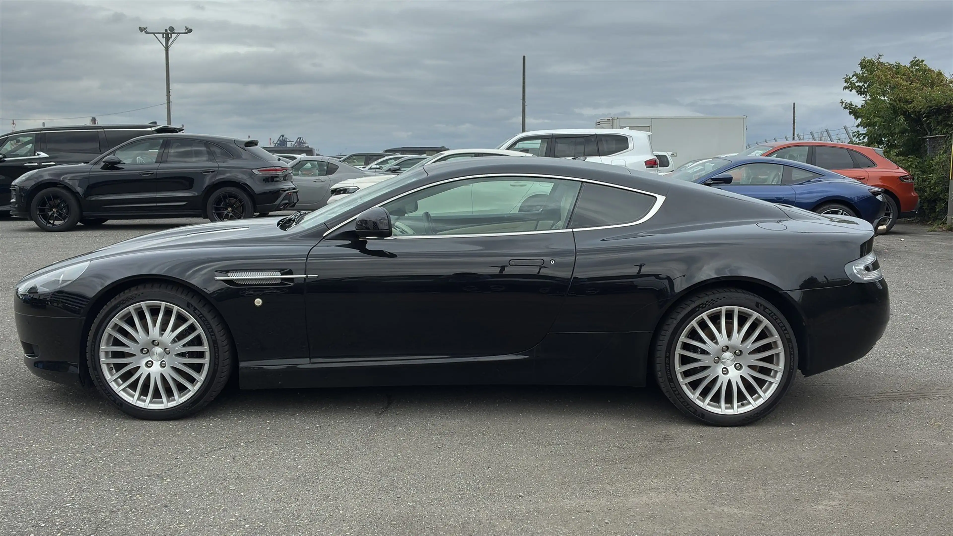 Aston Martin DB9 Coupe 2011 Zeer mooi! (Prijs = incl. BTW) — photo 8