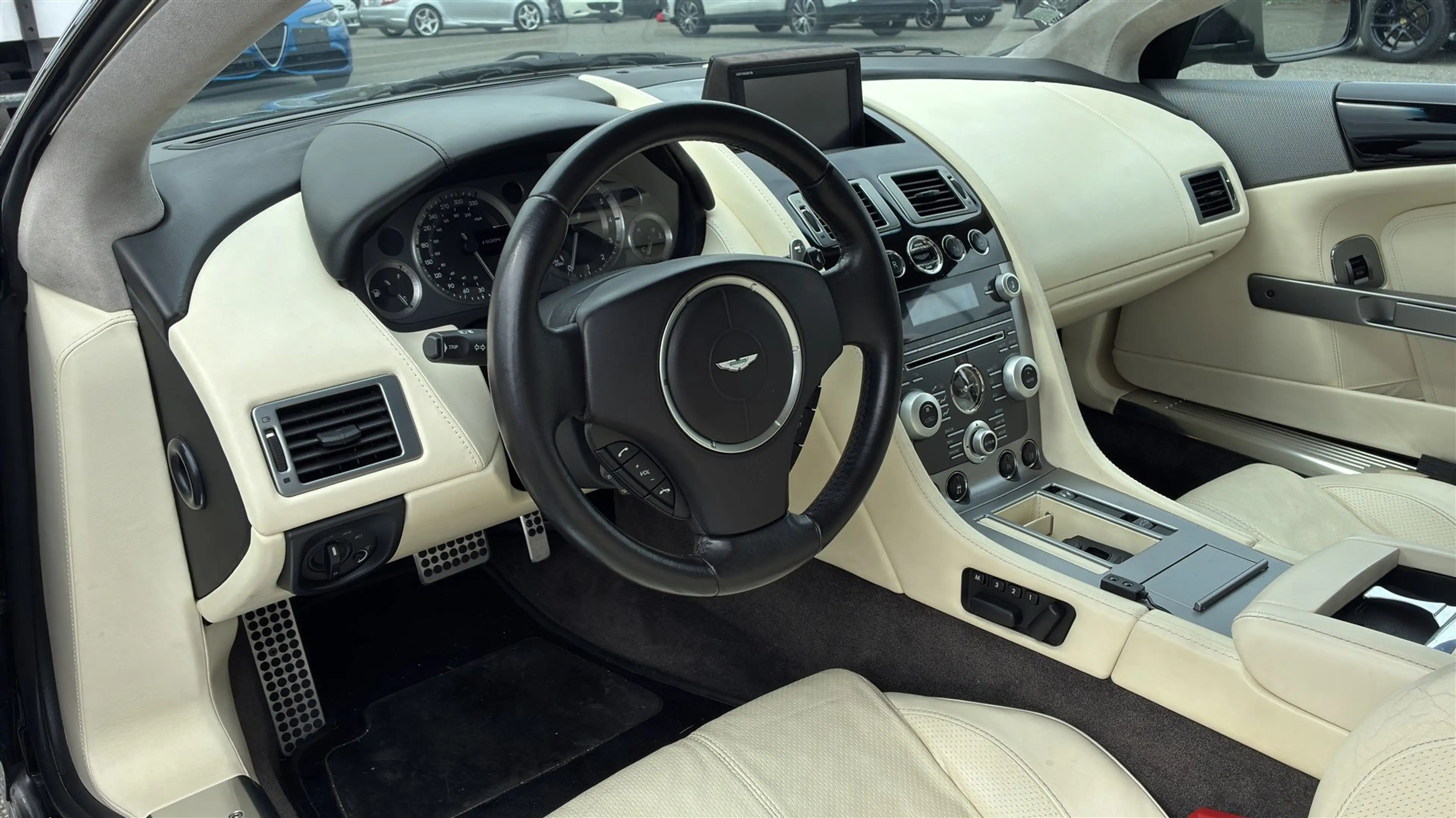 Aston Martin DB9 Coupe 2011 Zeer mooi! (Prijs = incl. BTW) — photo 15