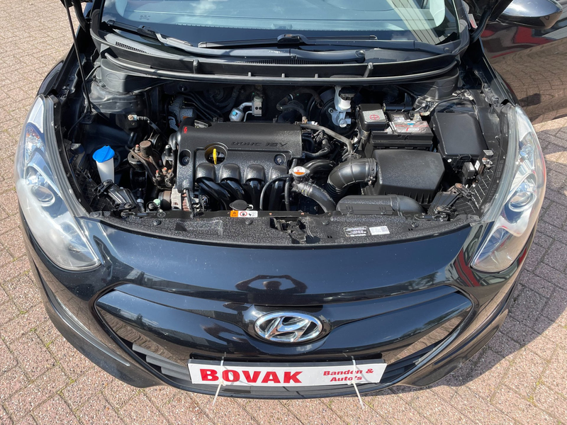 Hyundai i30 1.4 TSI Highline Plus Black edition — photo 14