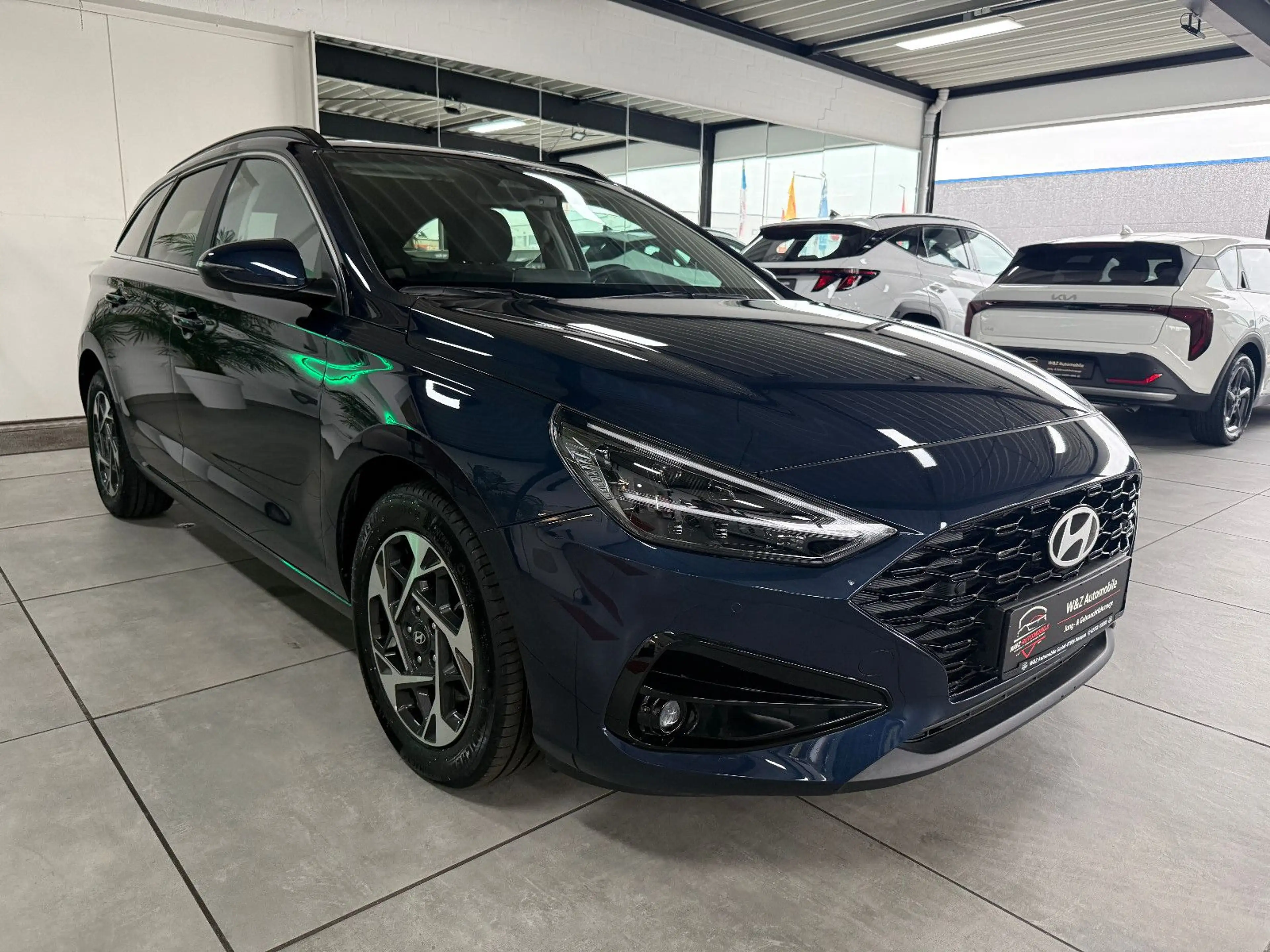 Hyundai i30 1.0 T-GDI Kombi DCT +Navi+SHZ+LED+Kamera+ — photo 3