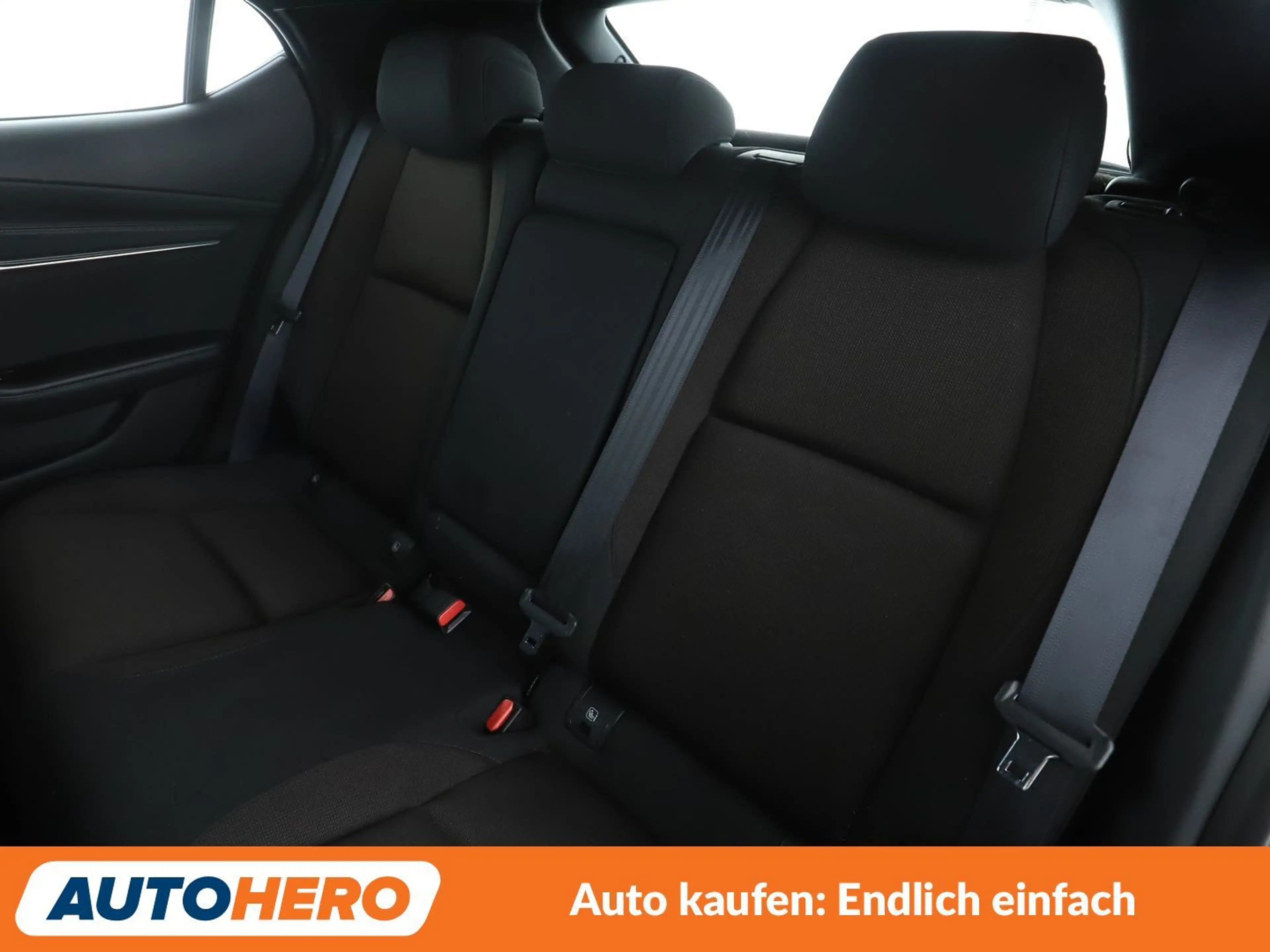 Mazda 3 2.0 Skyactiv-G Mild-Hybrid Selection Aut.*NAVI* — photo 14