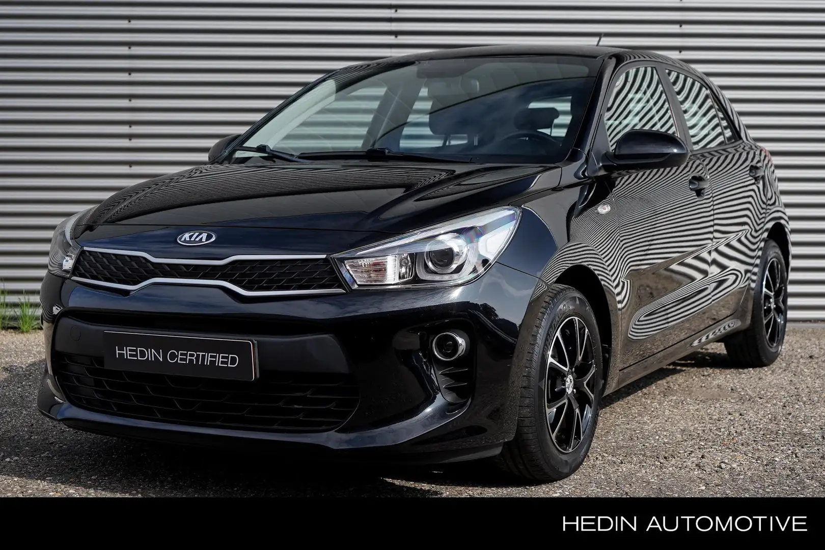 Kia Rio 1.0 TGDI ComfortPlusLine Navigator Nederlandse Aut Noir - 1