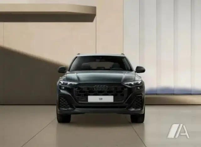 Audi Q8 TFSIe Black line quattro tiptronic 290kW