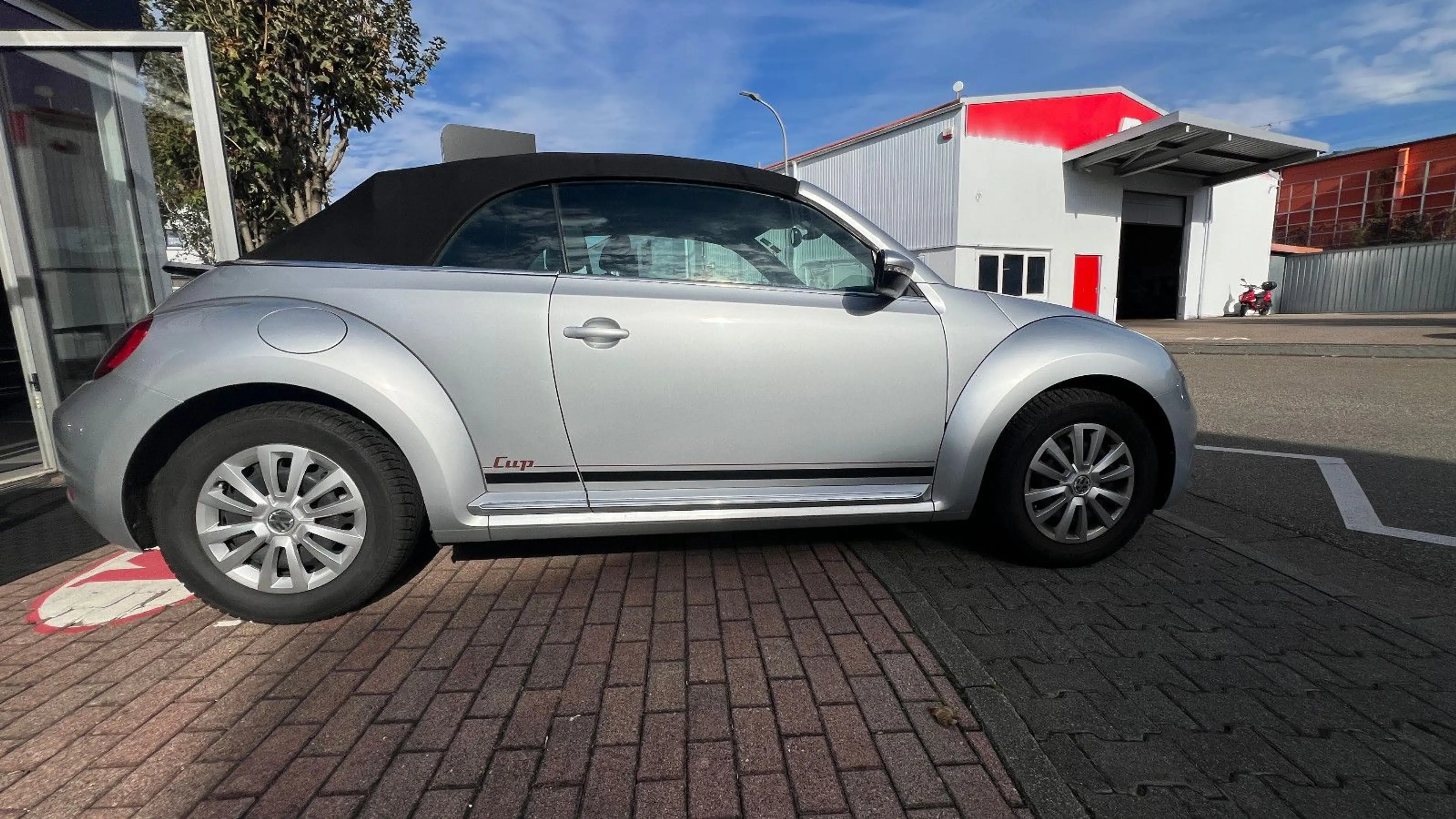 Volkswagen Beetle Cabriolet Cup / 2.Hand / Automatik — photo 8