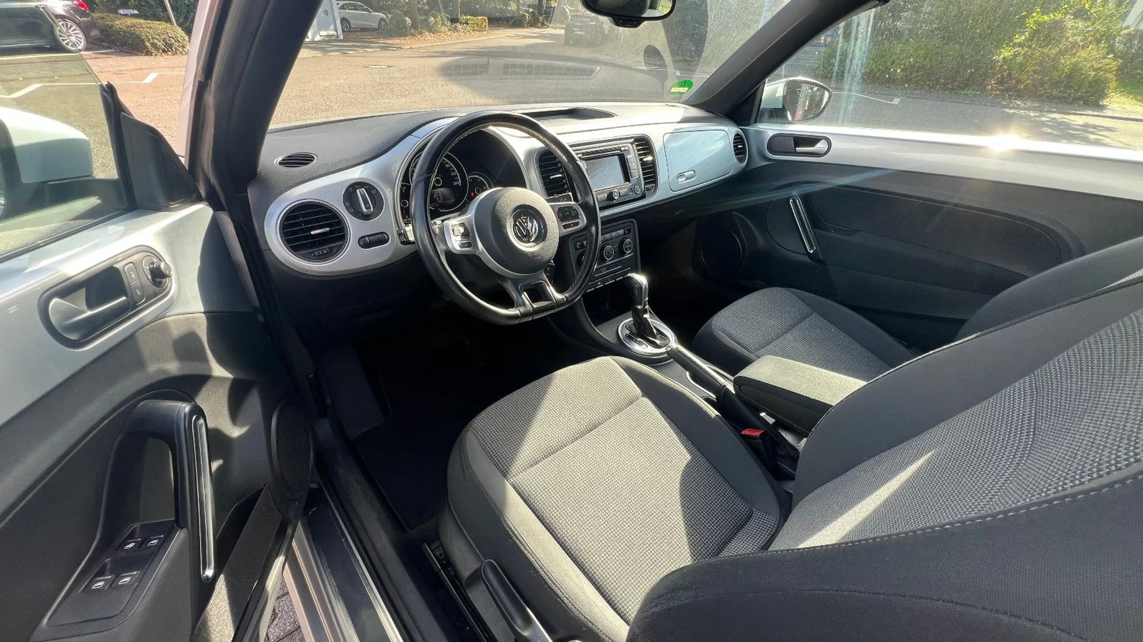 Volkswagen Beetle Cabriolet Cup / 2.Hand / Automatik — photo 14