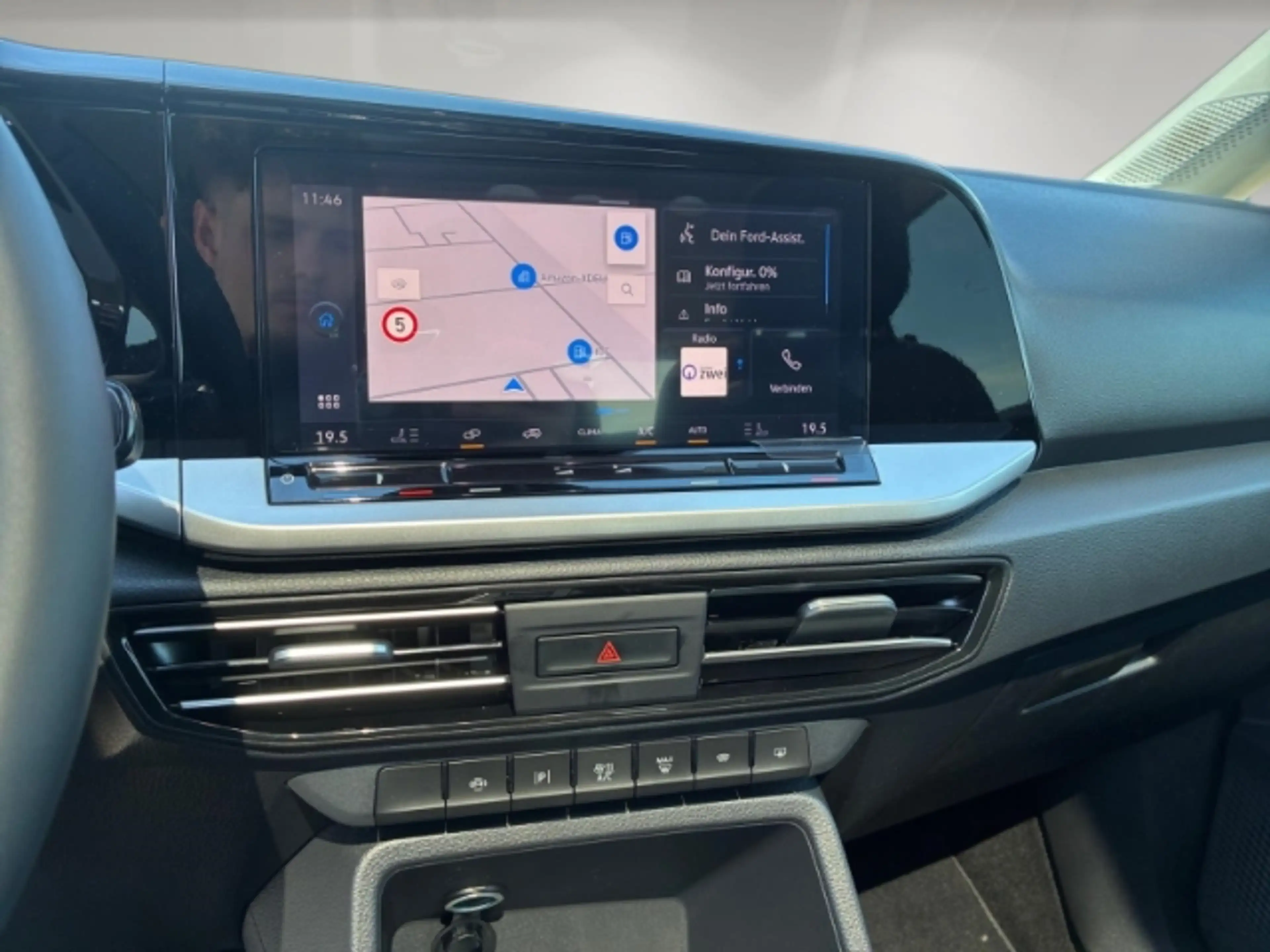 Ford Grand Tourneo Active 2.0 EcoBlue 122PS Automatik/7-Sitzer/Panora — photo 10