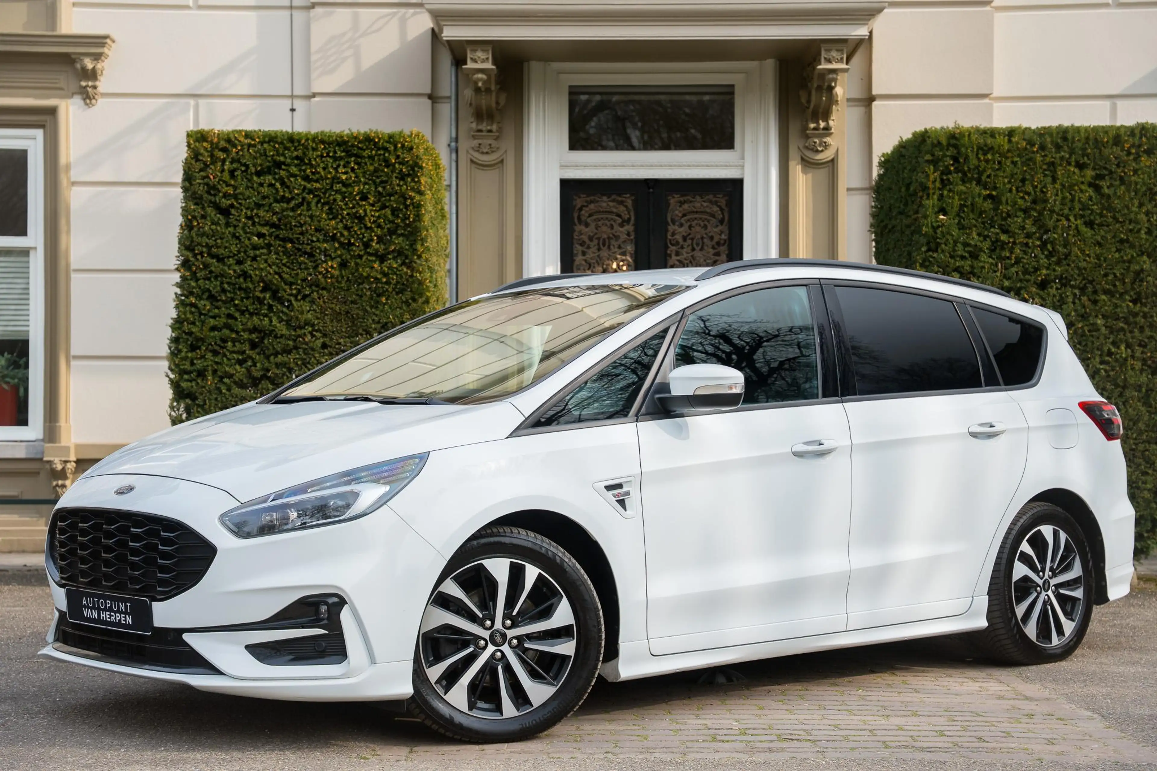 Ford S-Max 2.5 FHEV ST-Line 7p. TREKHAAK | ADAPTIVE | MEMORY