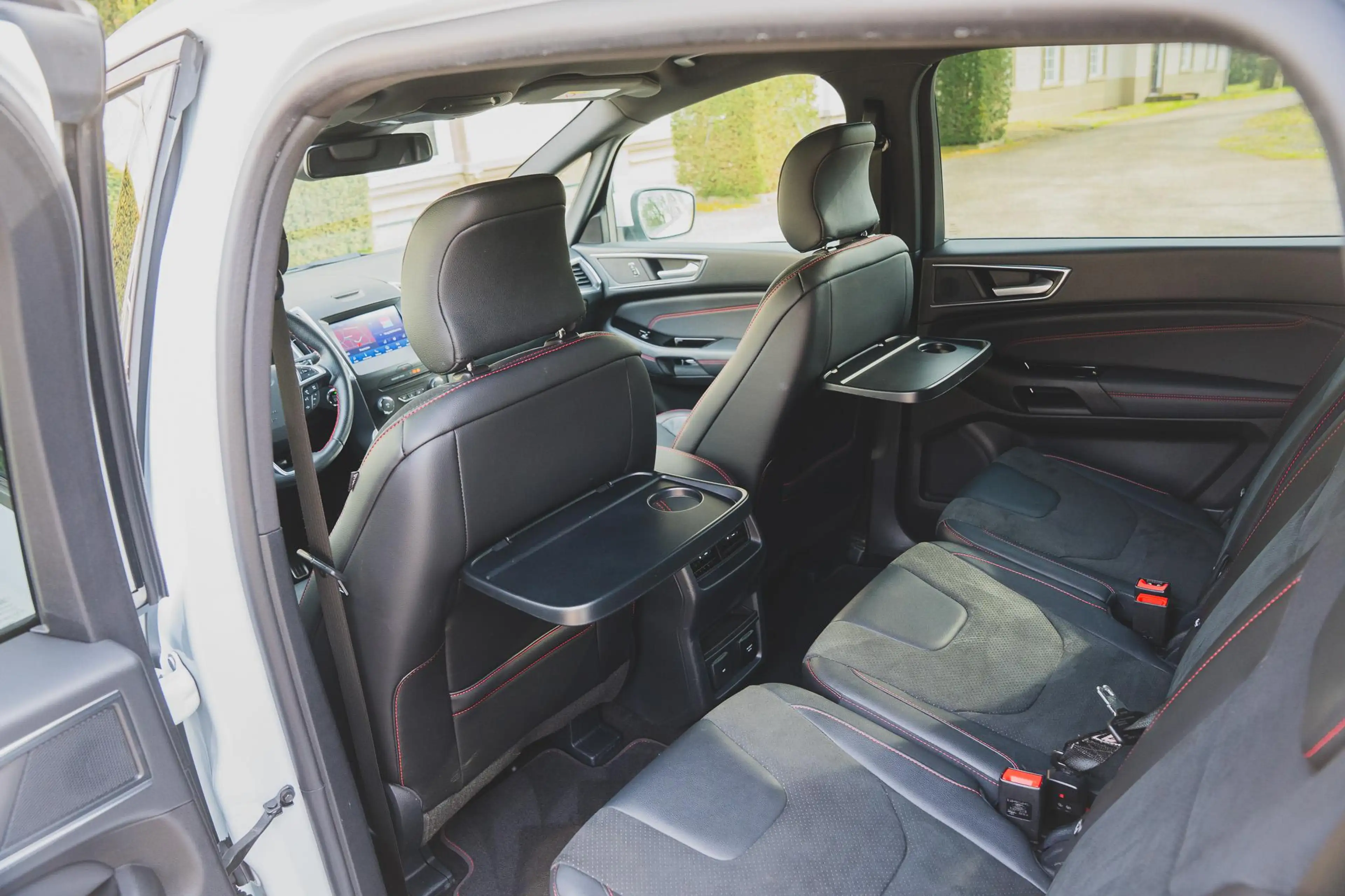 Ford S-Max 2.5 FHEV ST-Line 7p. TREKHAAK | ADAPTIVE | MEMORY — photo 33