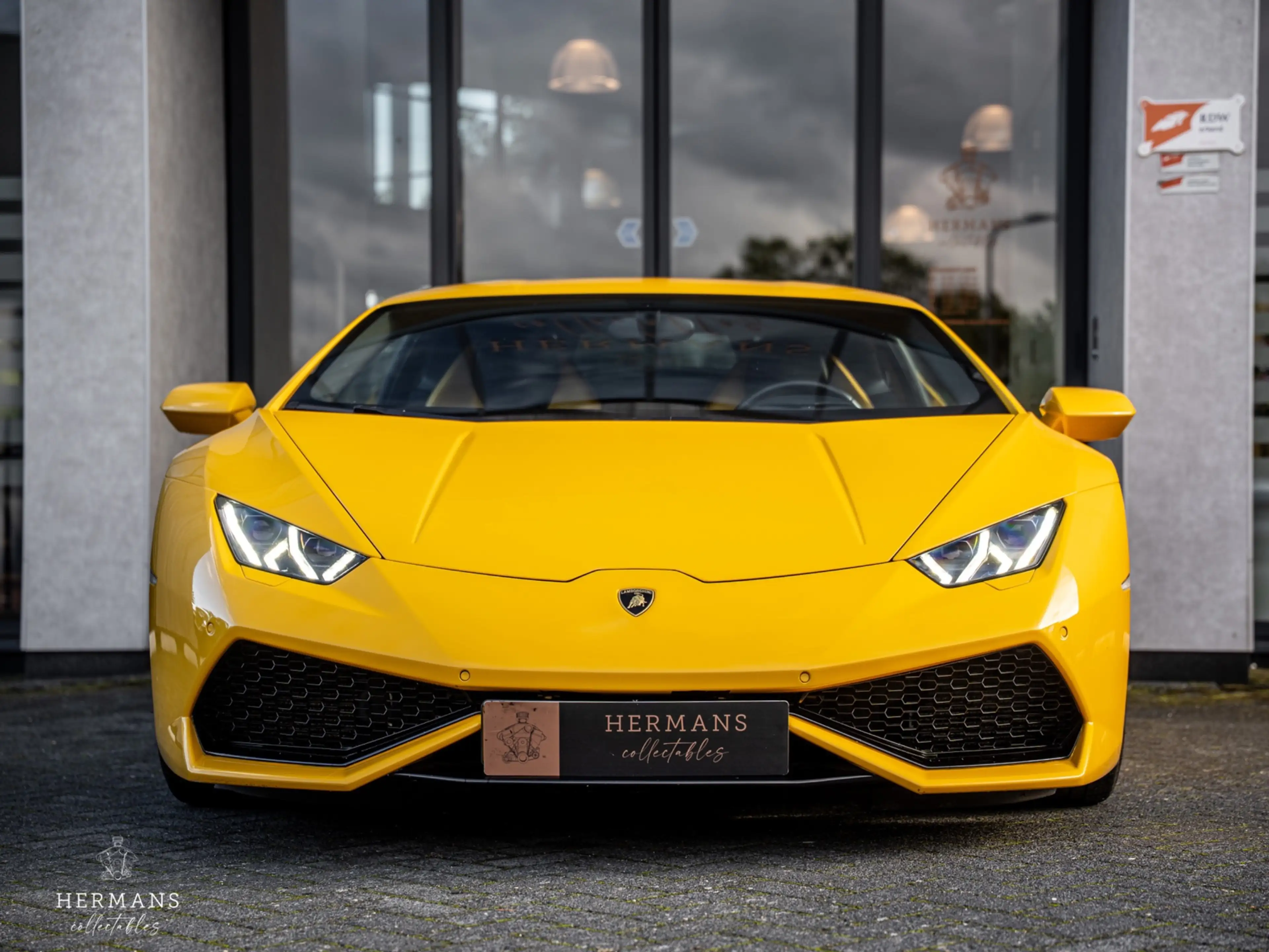 Lamborghini Huracán 5.2 V10 LP610-4 / Front Lift / Ceramic / Giallo Mi — photo 3